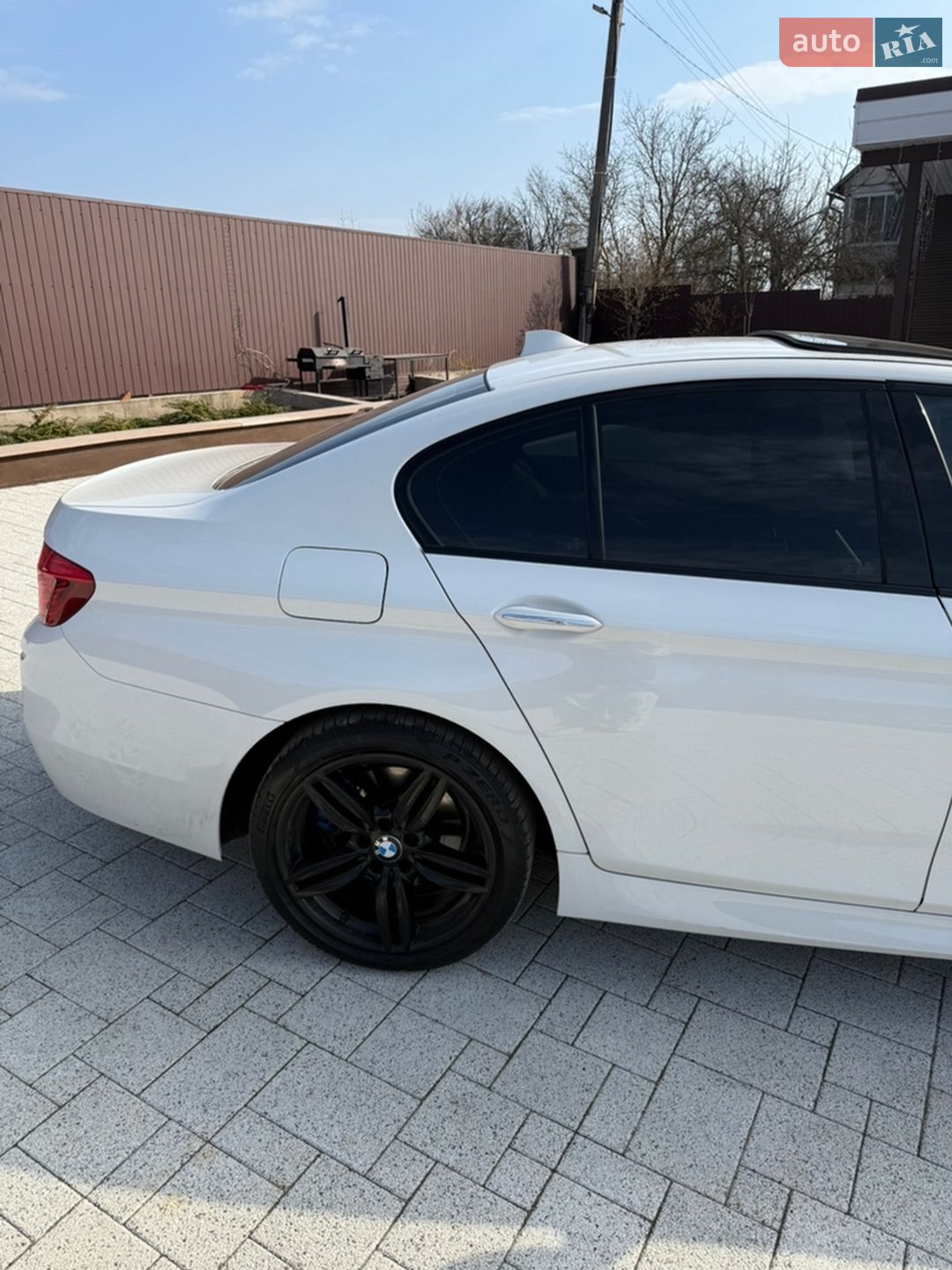 BMW 5 Series 2015 VIN WBA5B3C5XFD547719 фото оголошення 5 з 21