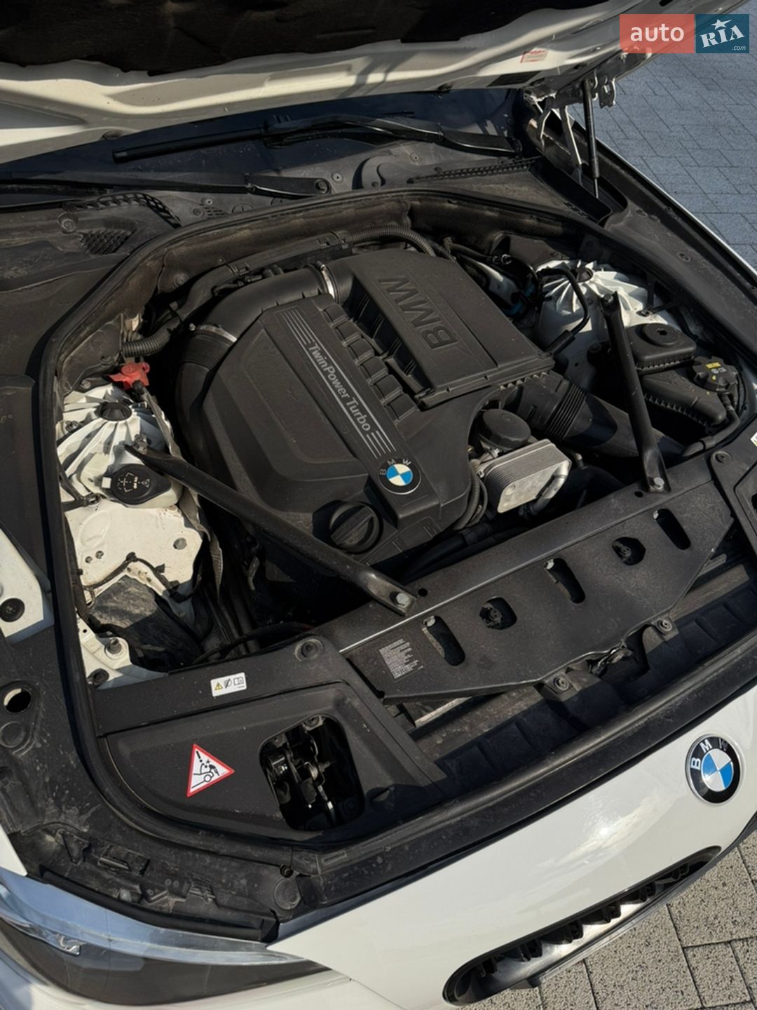 BMW 5 Series 2015 VIN WBA5B3C5XFD547719 фото оголошення 18 з 21