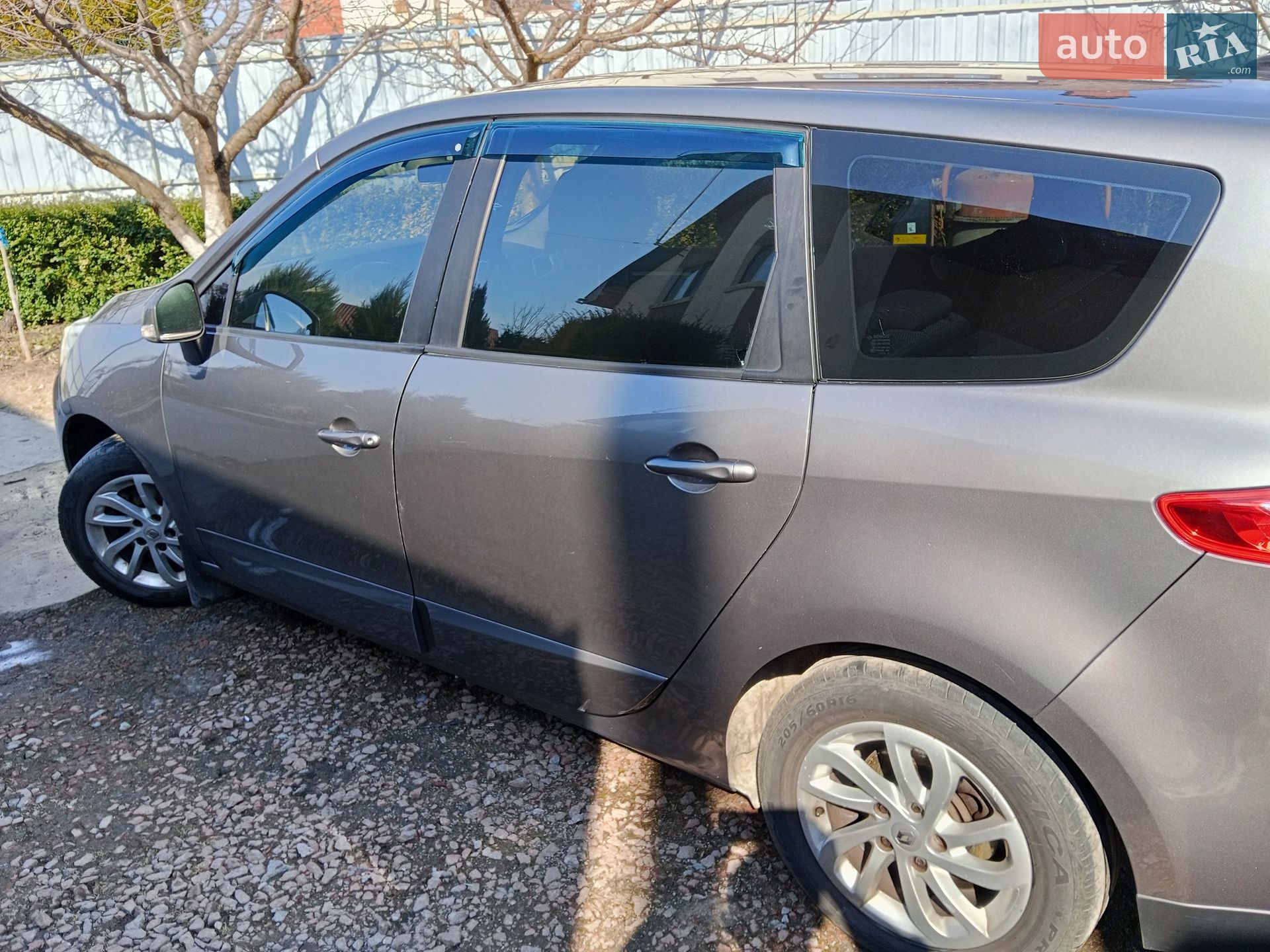 Renault Grand Scenic 2014 VIN VF1JZ14P651529999 фото оголошення 8 з 23