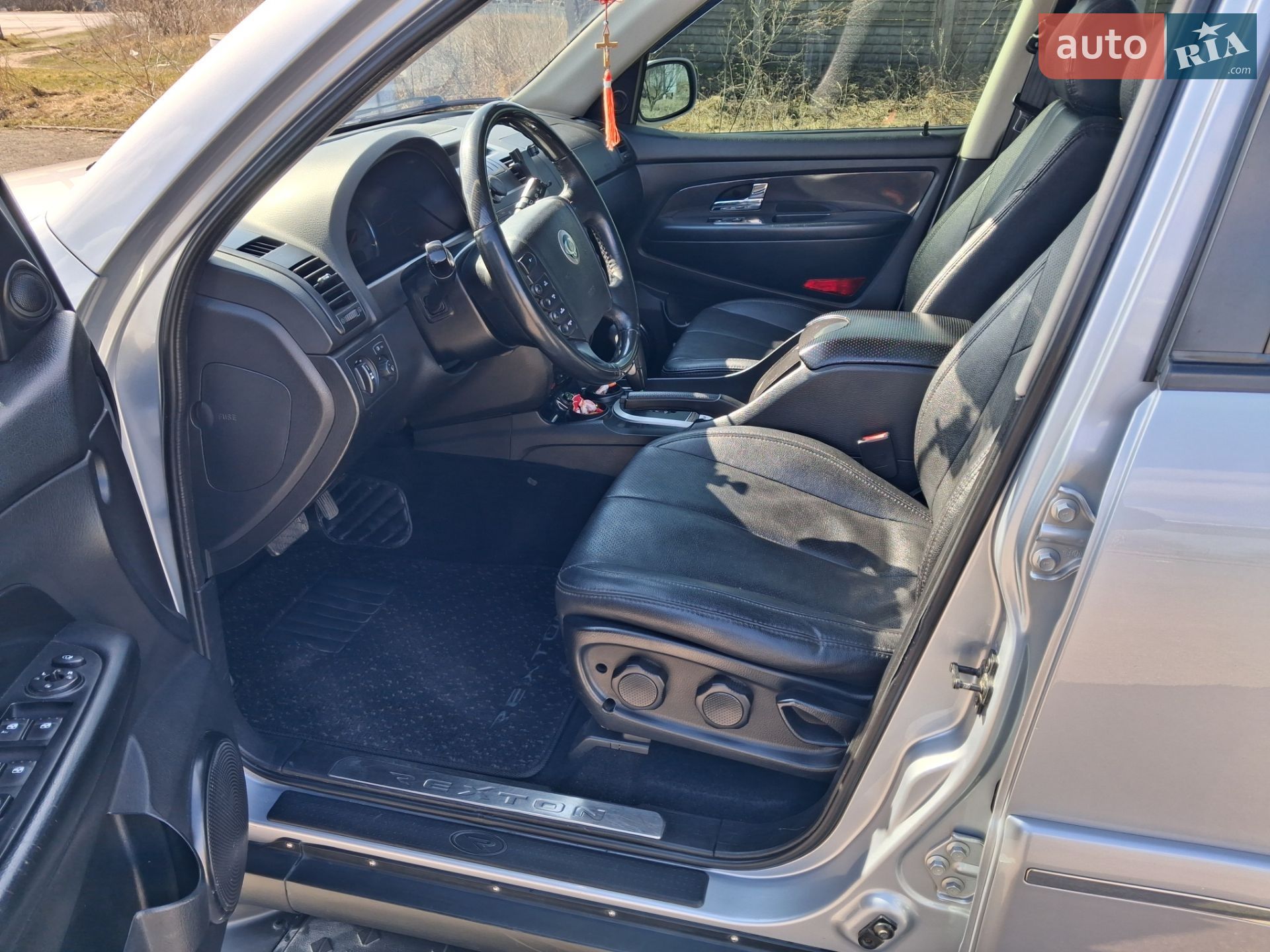 Ssangyong Rexton 2010 VIN Y7WRJFA00A0006188 фото оголошення 17 з 32