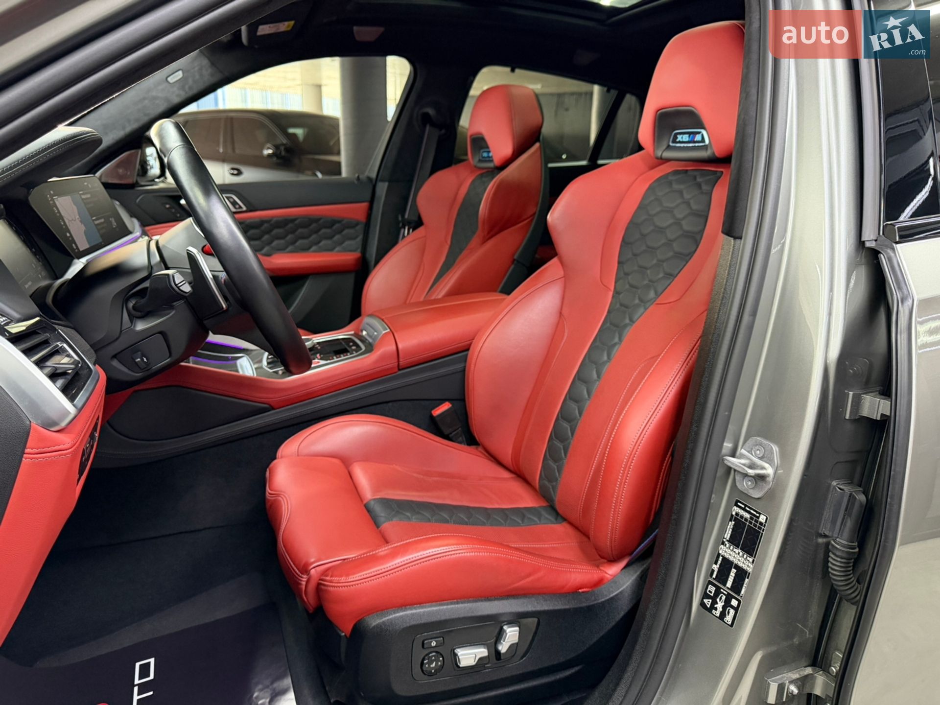 BMW X6 M 2022 VIN WBSCY010109L43361 фото оголошення 20 з 31