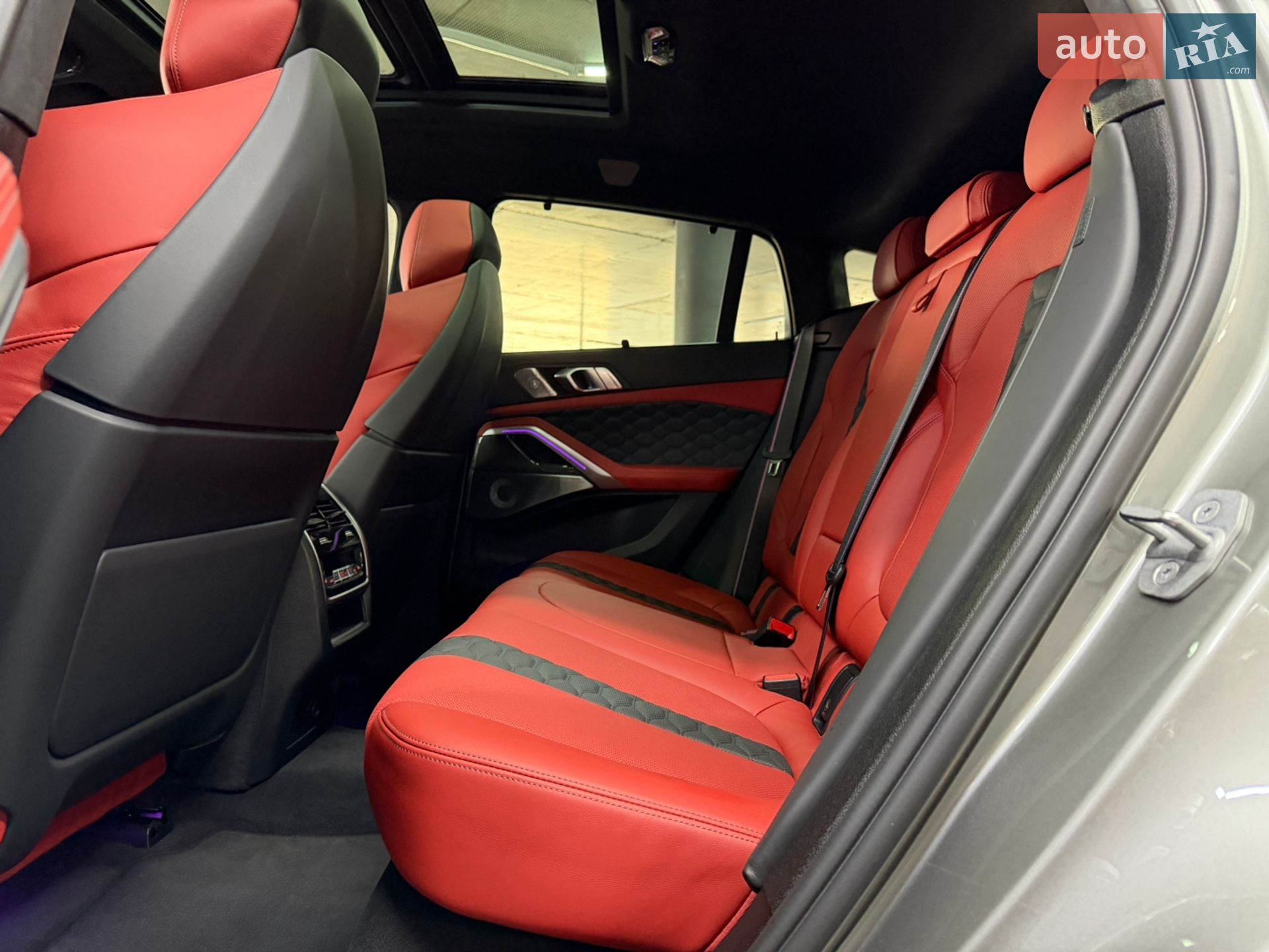 BMW X6 M 2022 VIN WBSCY010109L43361 фото оголошення 26 з 31