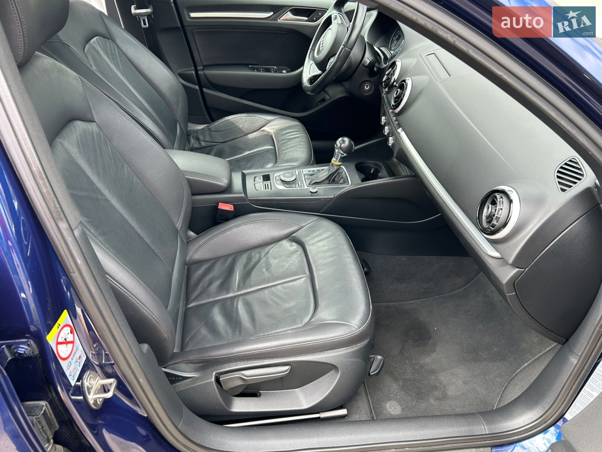 Audi A3 2014 VIN WAUACGFF9F1011899 фото оголошення 12 з 22