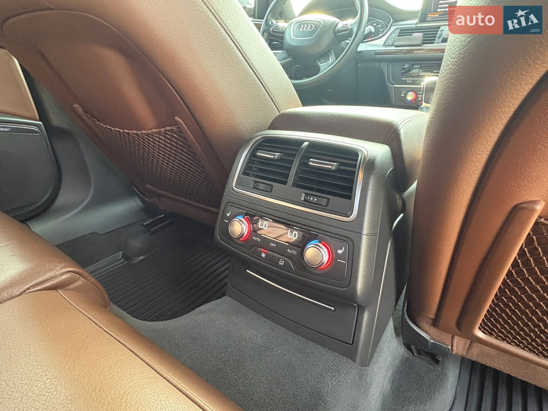 Audi A6 2014 VIN WAUFGAFC3EN113445 фото оголошення 17 з 20