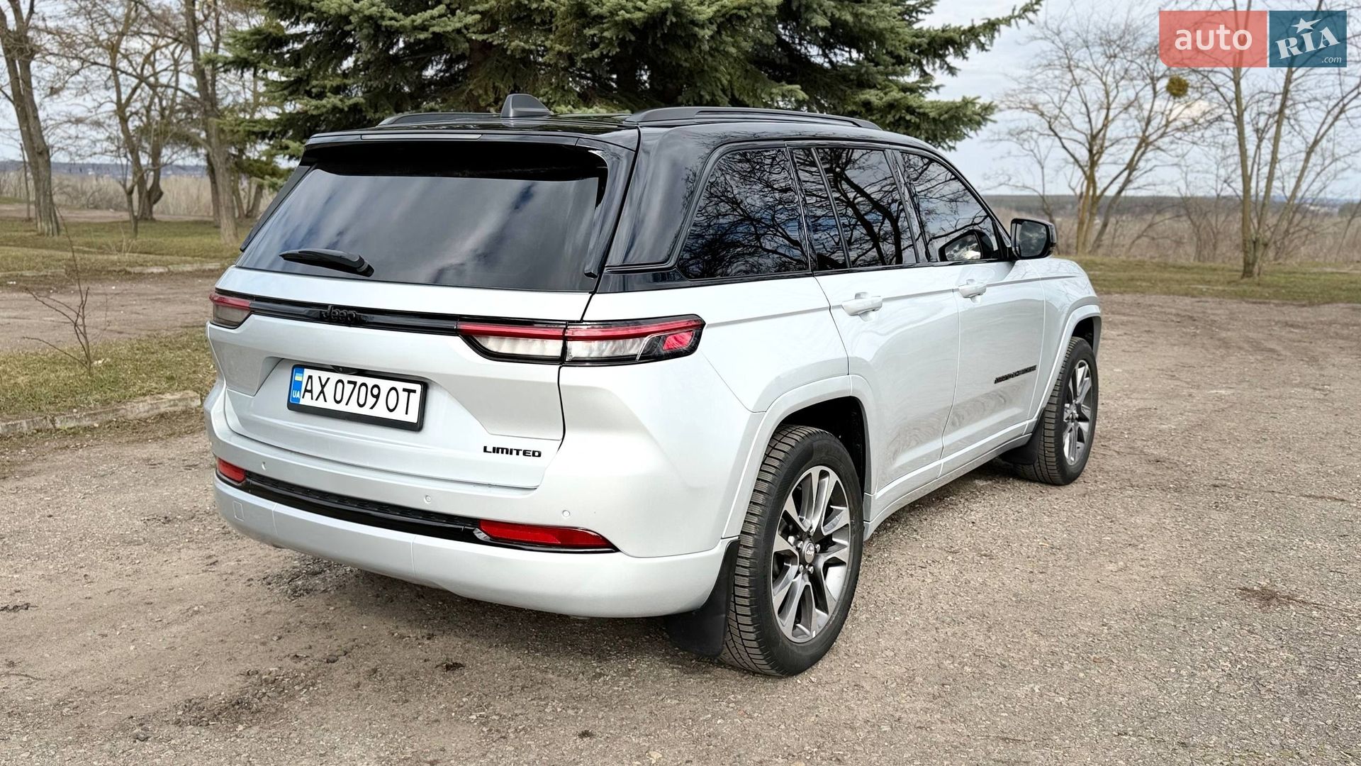 Jeep Grand Cherokee 2022 VIN 1C4RJHBG0P8742942 фото оголошення 10 з 35