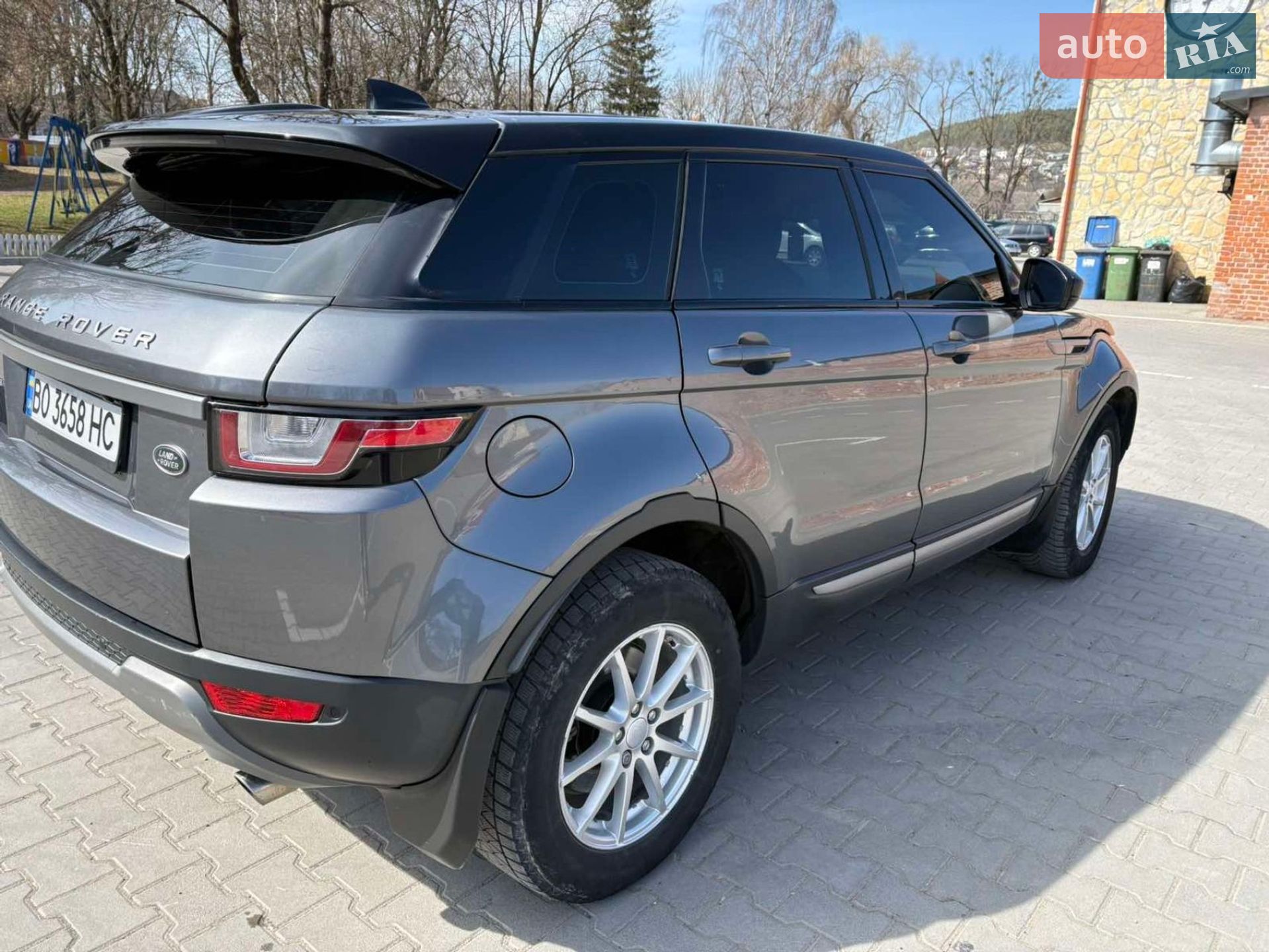 Land Rover Range Rover Evoque 2017 VIN SALVA2BNXHH212028 фото оголошення 10 з 17