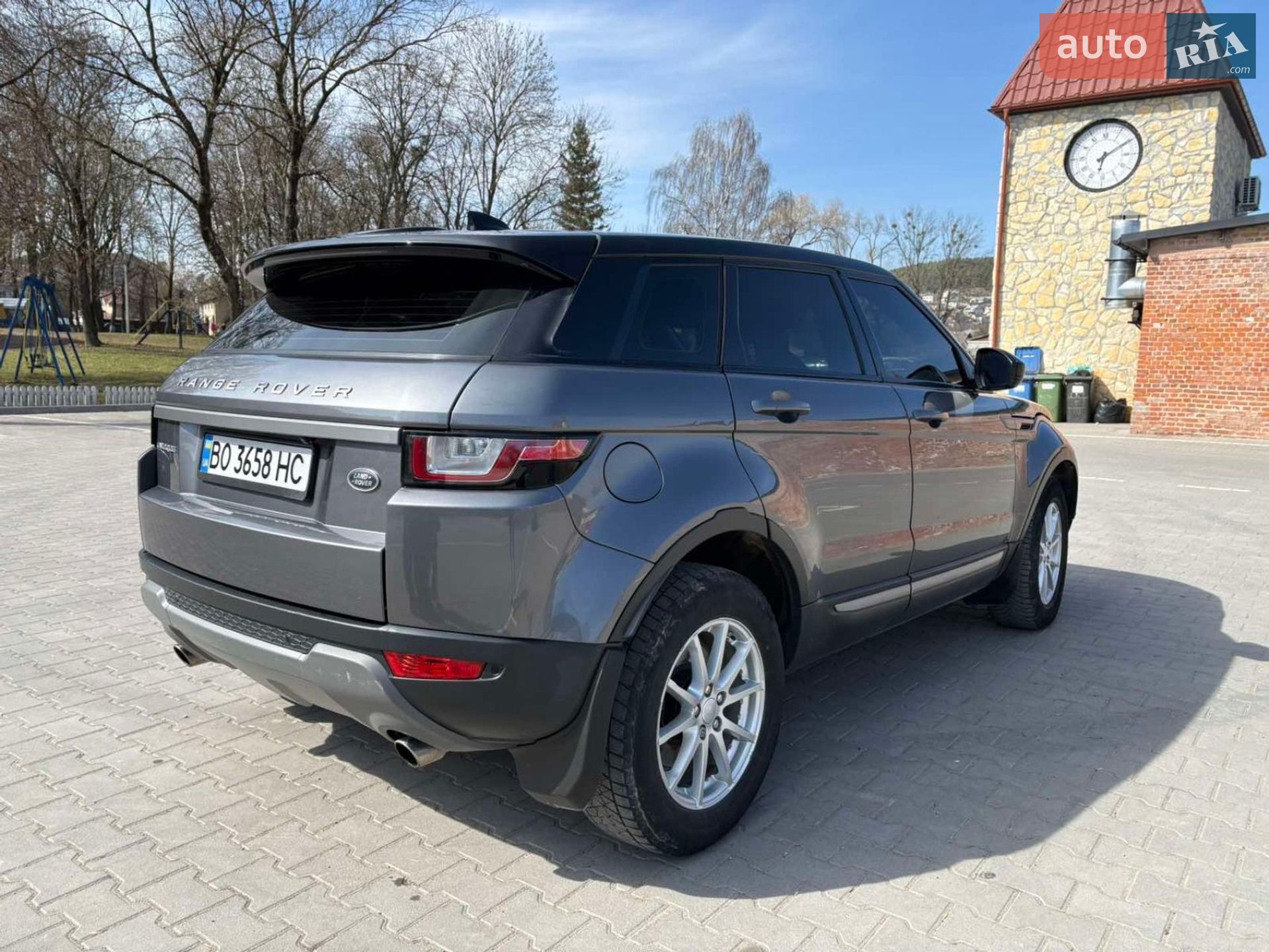 Land Rover Range Rover Evoque 2017 VIN SALVA2BNXHH212028 фото оголошення 11 з 17