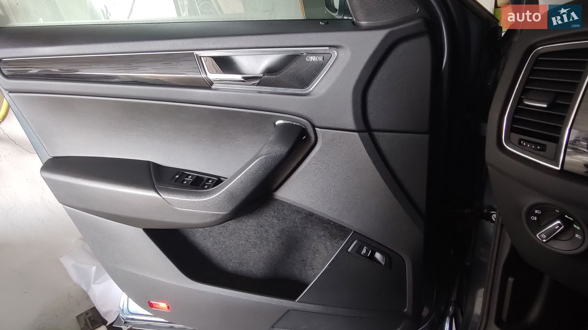 Skoda Kodiaq 2018 VIN TMBLK9NS5J8085913 фото оголошення 28 з 29