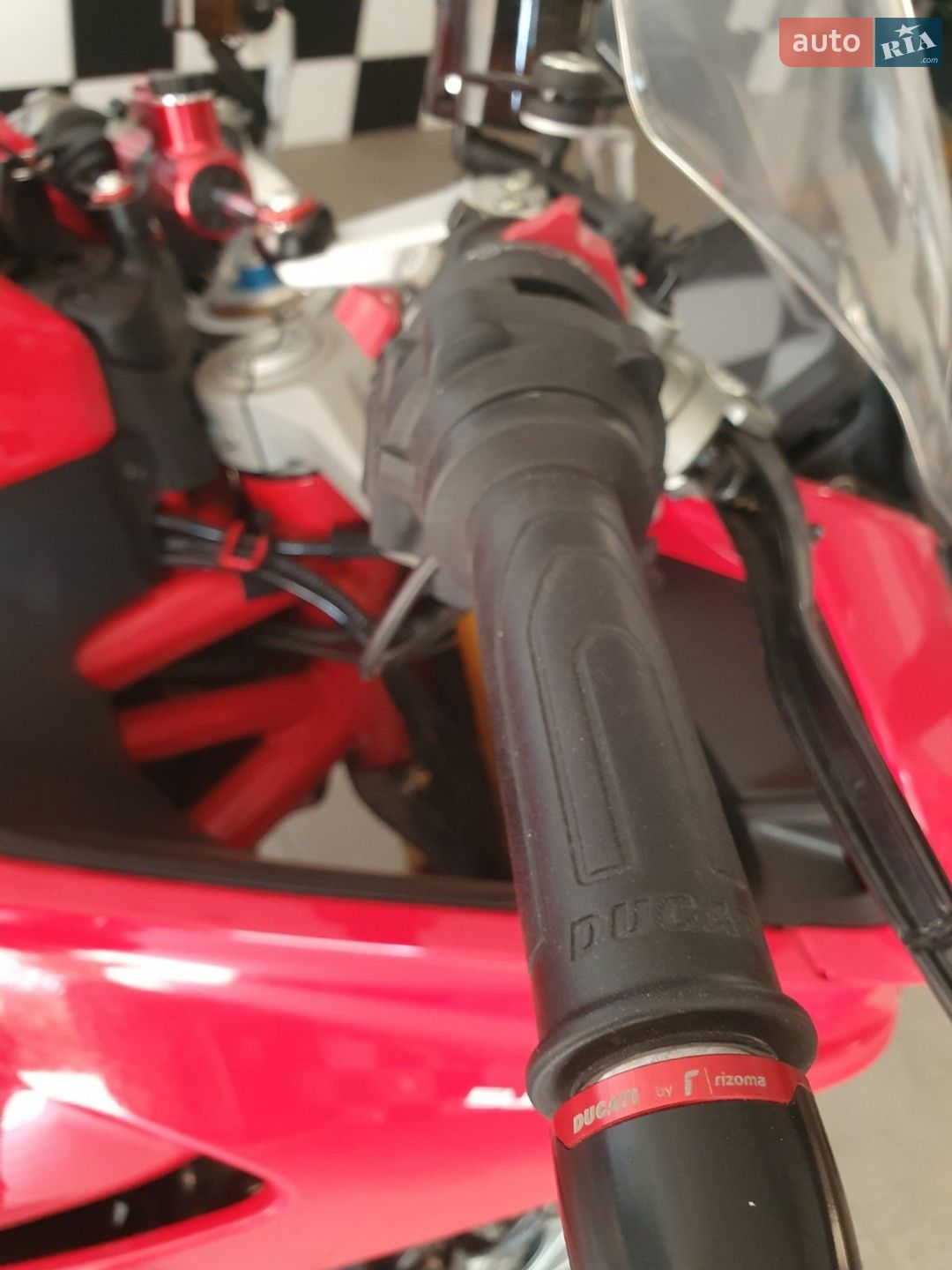 Ducati Supersport 2022 VIN ZDMVABDS4NB003283 фото оголошення 10 з 13