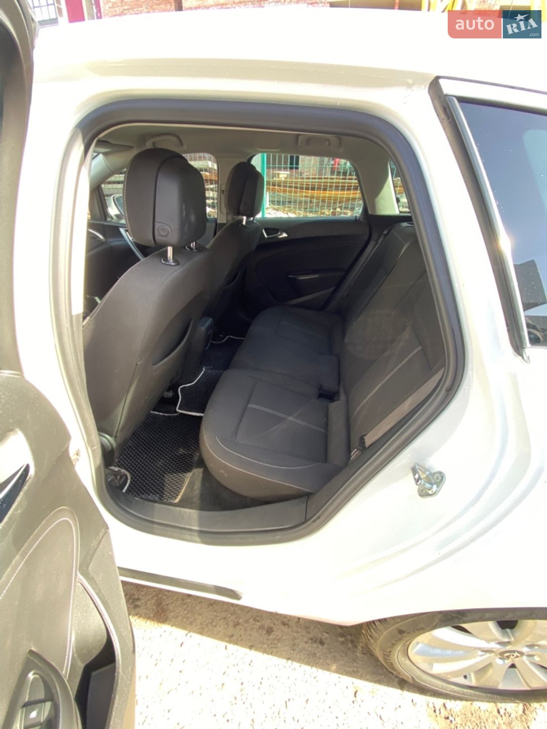 Opel Astra 2012 VIN W0LPE8EAXC8098961 фото оголошення 8 з 11