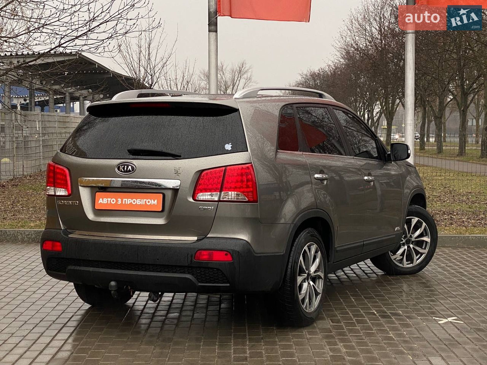 Kia Sorento 2011 VIN KNAKU814DB5136413 фото оголошення 6 з 21