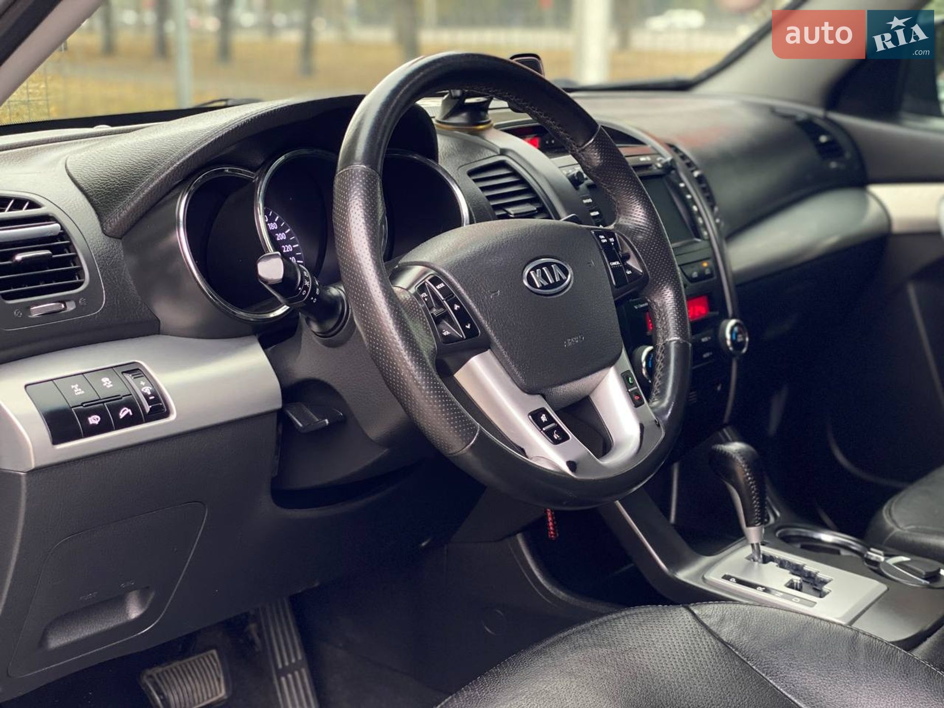 Kia Sorento 2011 VIN KNAKU814DB5136413 фото оголошення 9 з 21