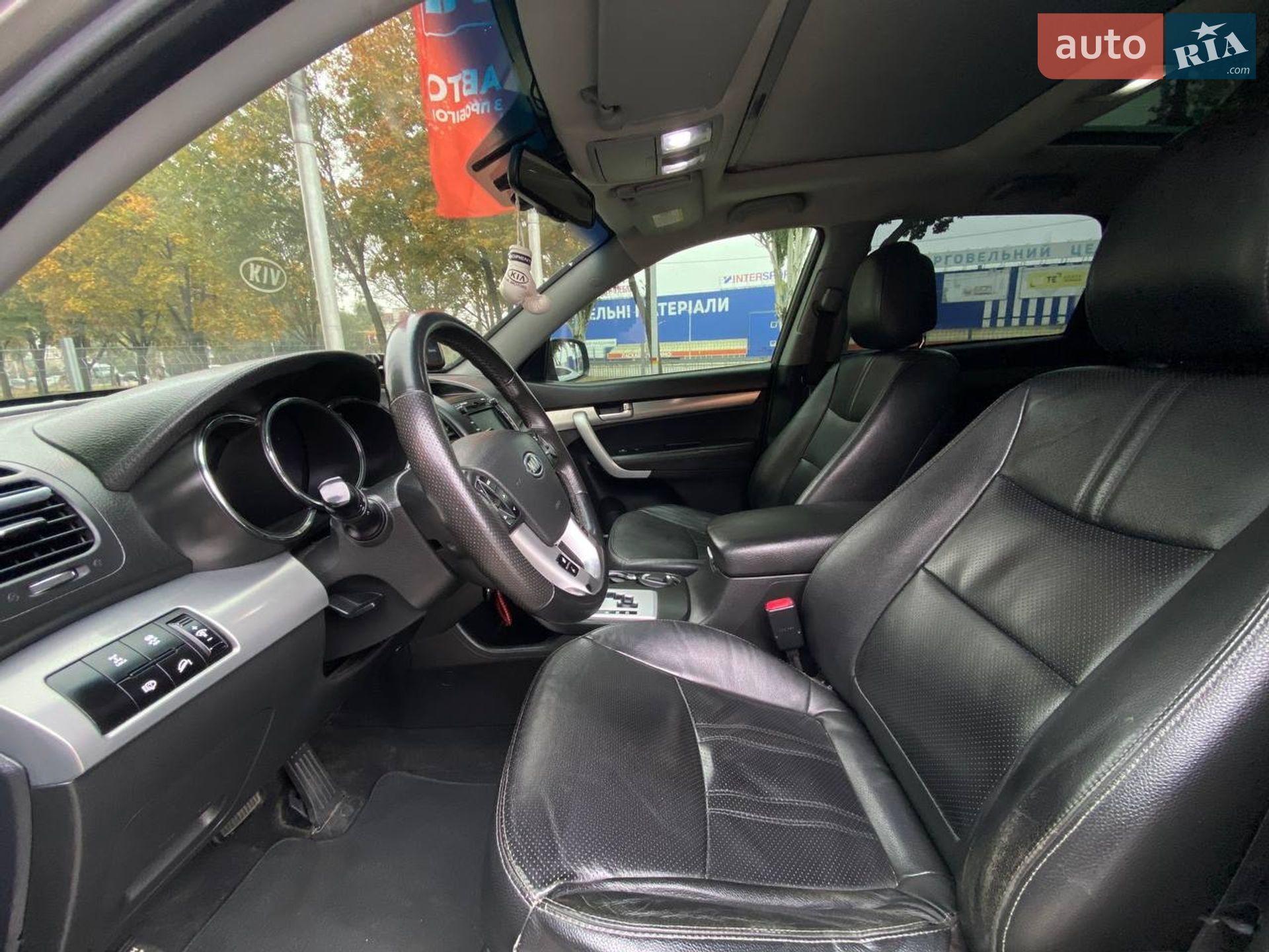 Kia Sorento 2011 VIN KNAKU814DB5136413 фото оголошення 10 з 21