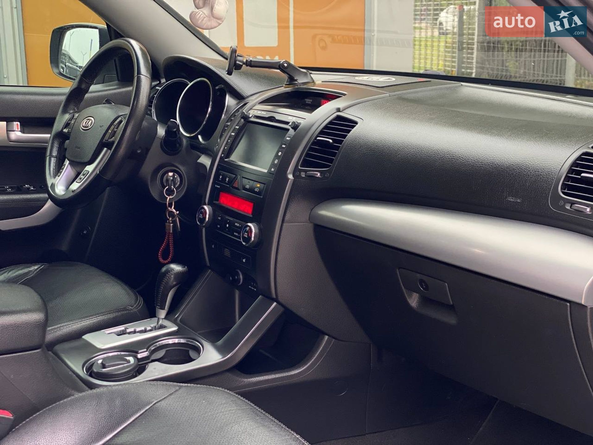 Kia Sorento 2011 VIN KNAKU814DB5136413 фото оголошення 11 з 21