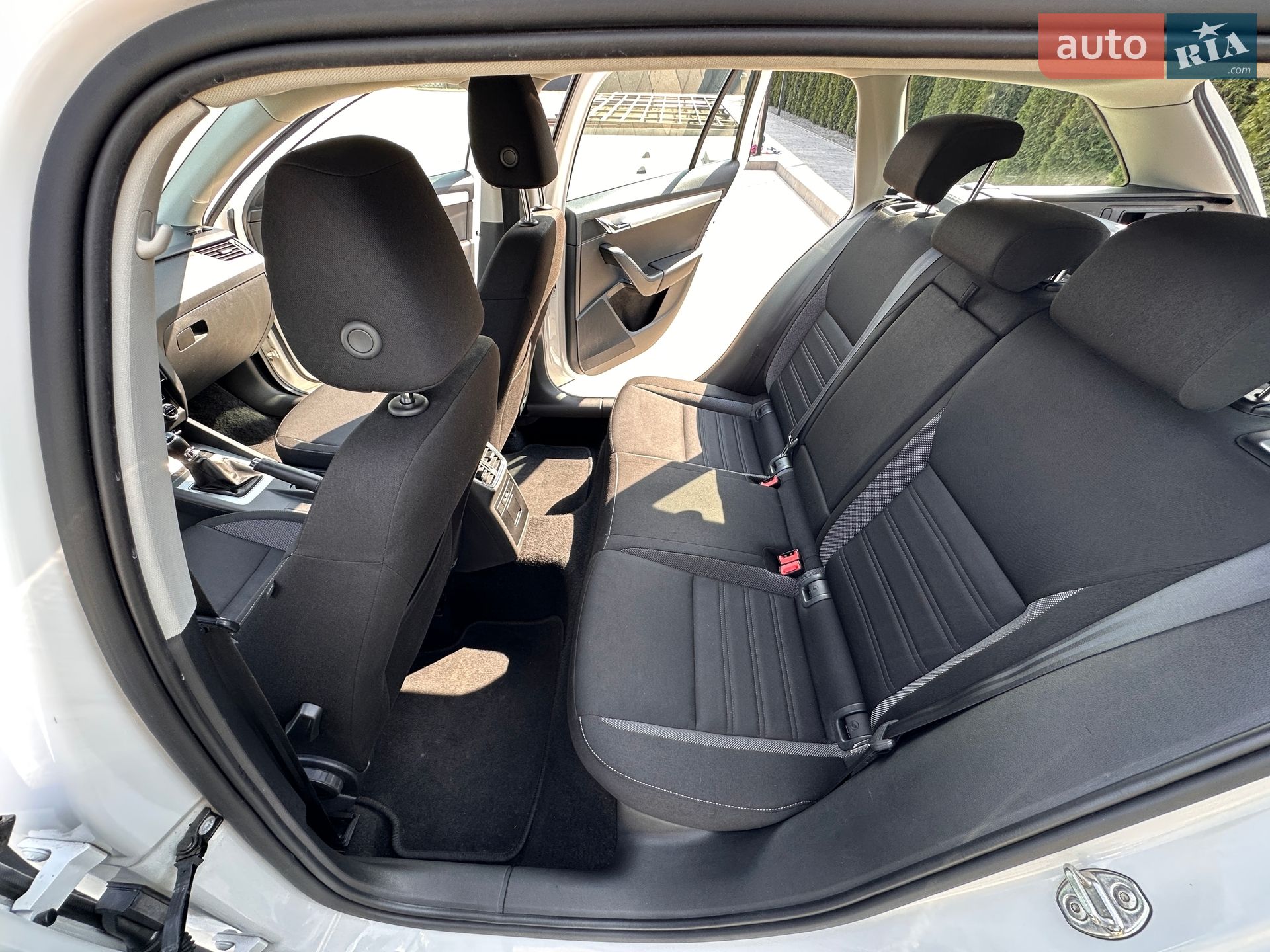Skoda Octavia 2019 VIN TMBJG7NE4K0206292 фото оголошення 6 з 20