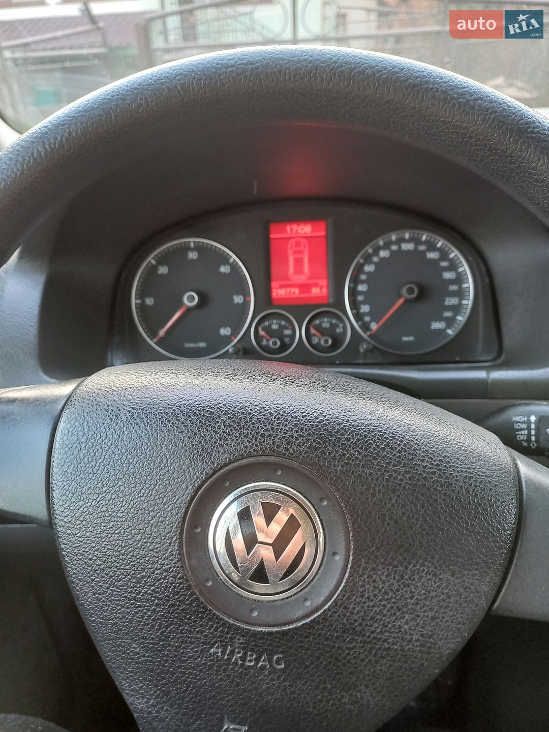 Volkswagen Touran 2010 VIN WVGZZZ1TZAW056863 фото оголошення 3 з 28