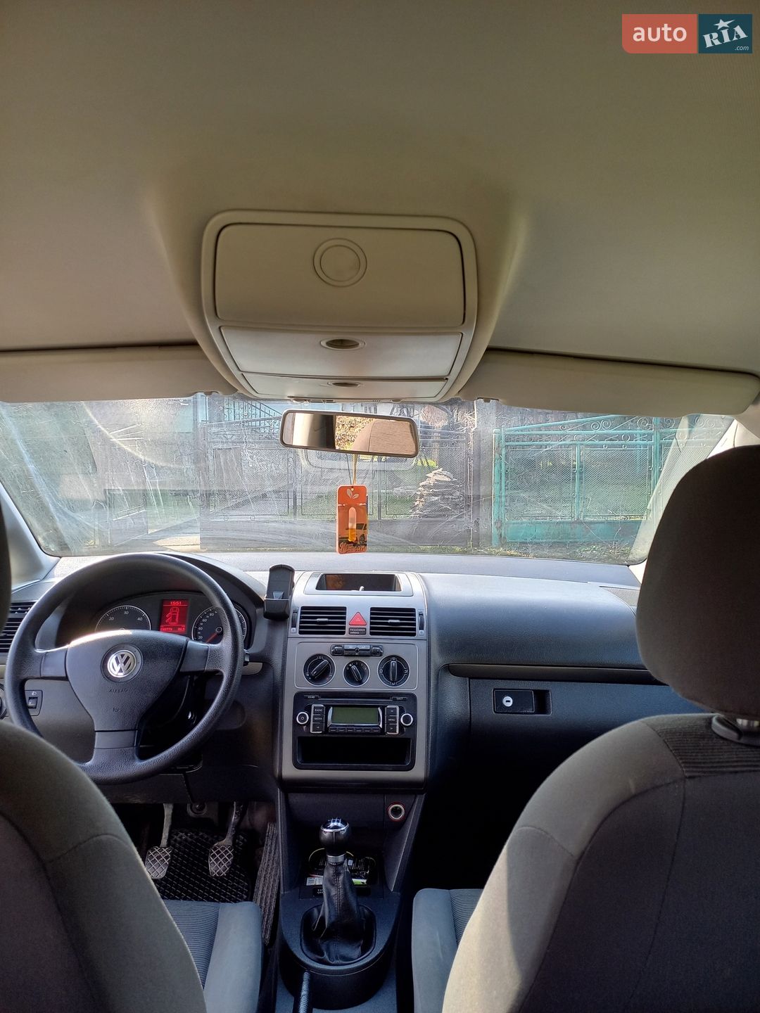Volkswagen Touran 2010 VIN WVGZZZ1TZAW056863 фото оголошення 17 з 28