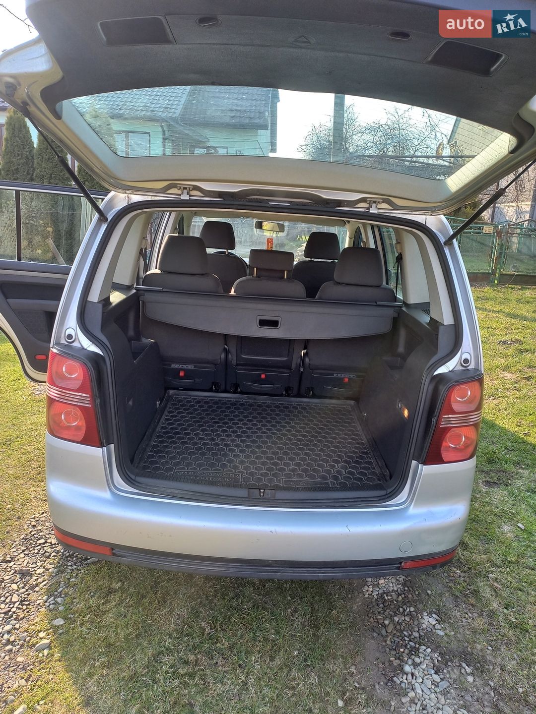 Volkswagen Touran 2010 VIN WVGZZZ1TZAW056863 фото оголошення 22 з 28