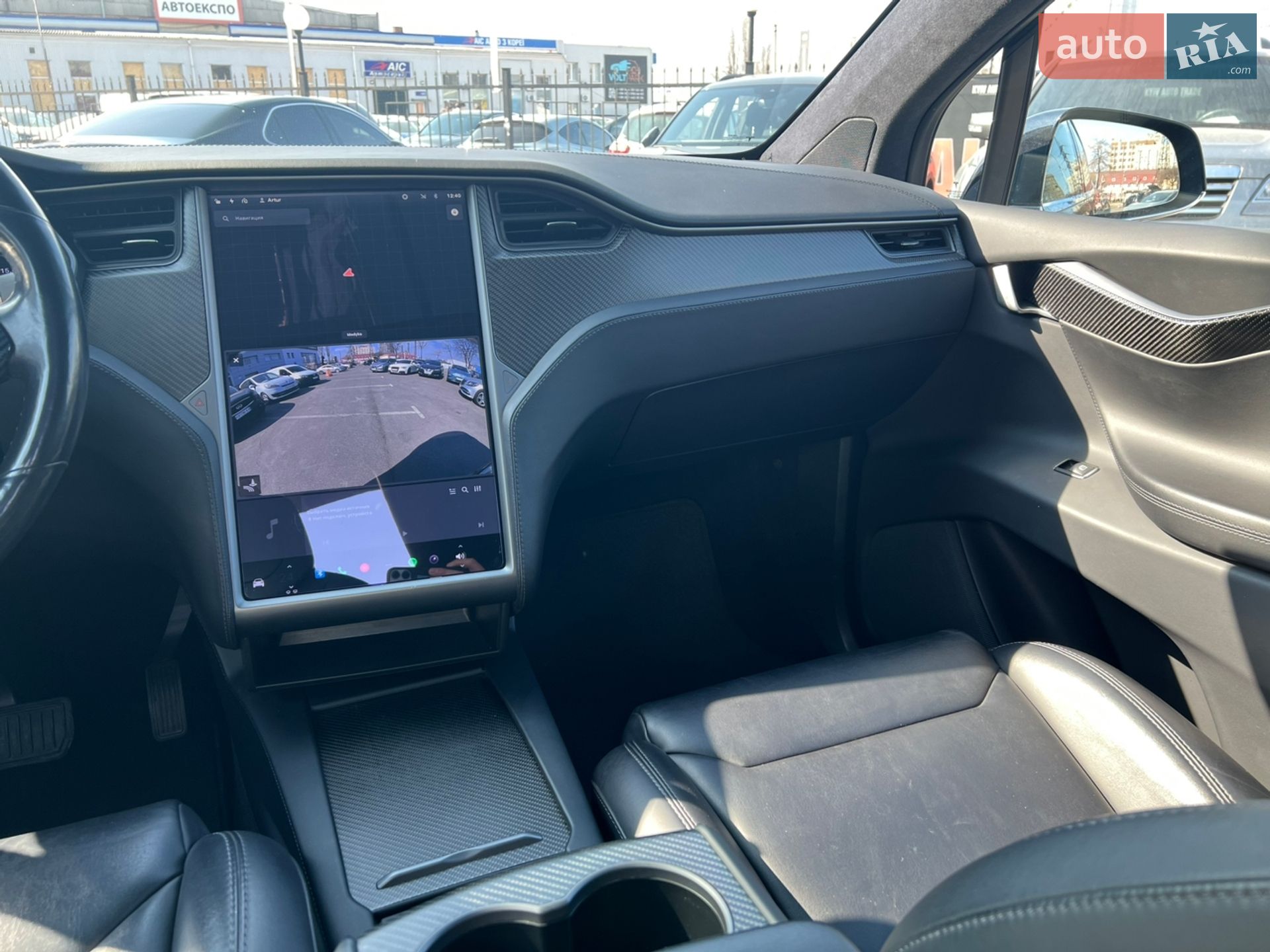 Tesla Model X 2018 VIN 5YJXCCE28JF097159 фото оголошення 19 з 53