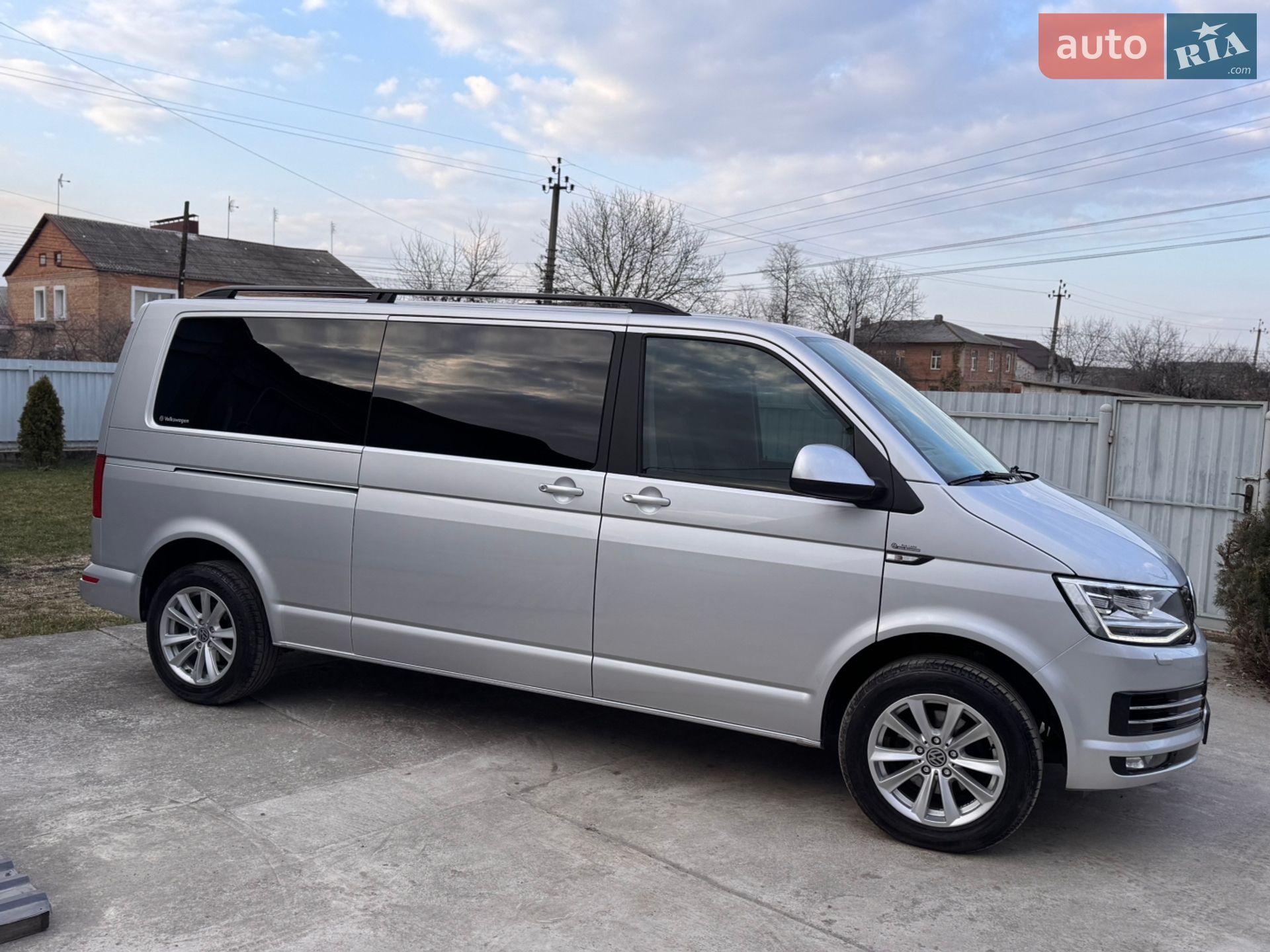 Volkswagen Transporter 2019 VIN WV1ZZZ7HZKH154786 фото оголошення 5 з 18