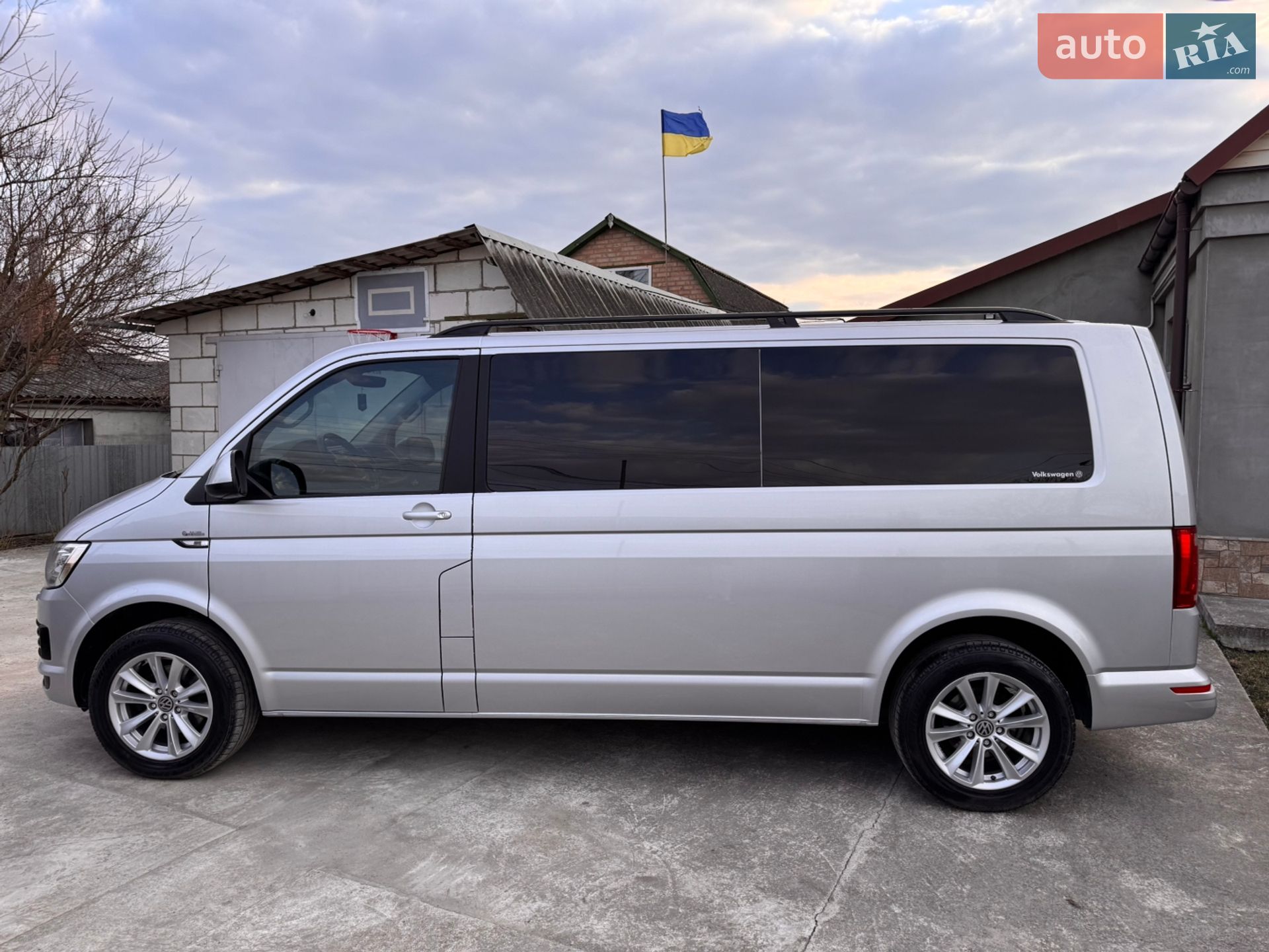 Volkswagen Transporter 2019 VIN WV1ZZZ7HZKH154786 фото оголошення 6 з 18