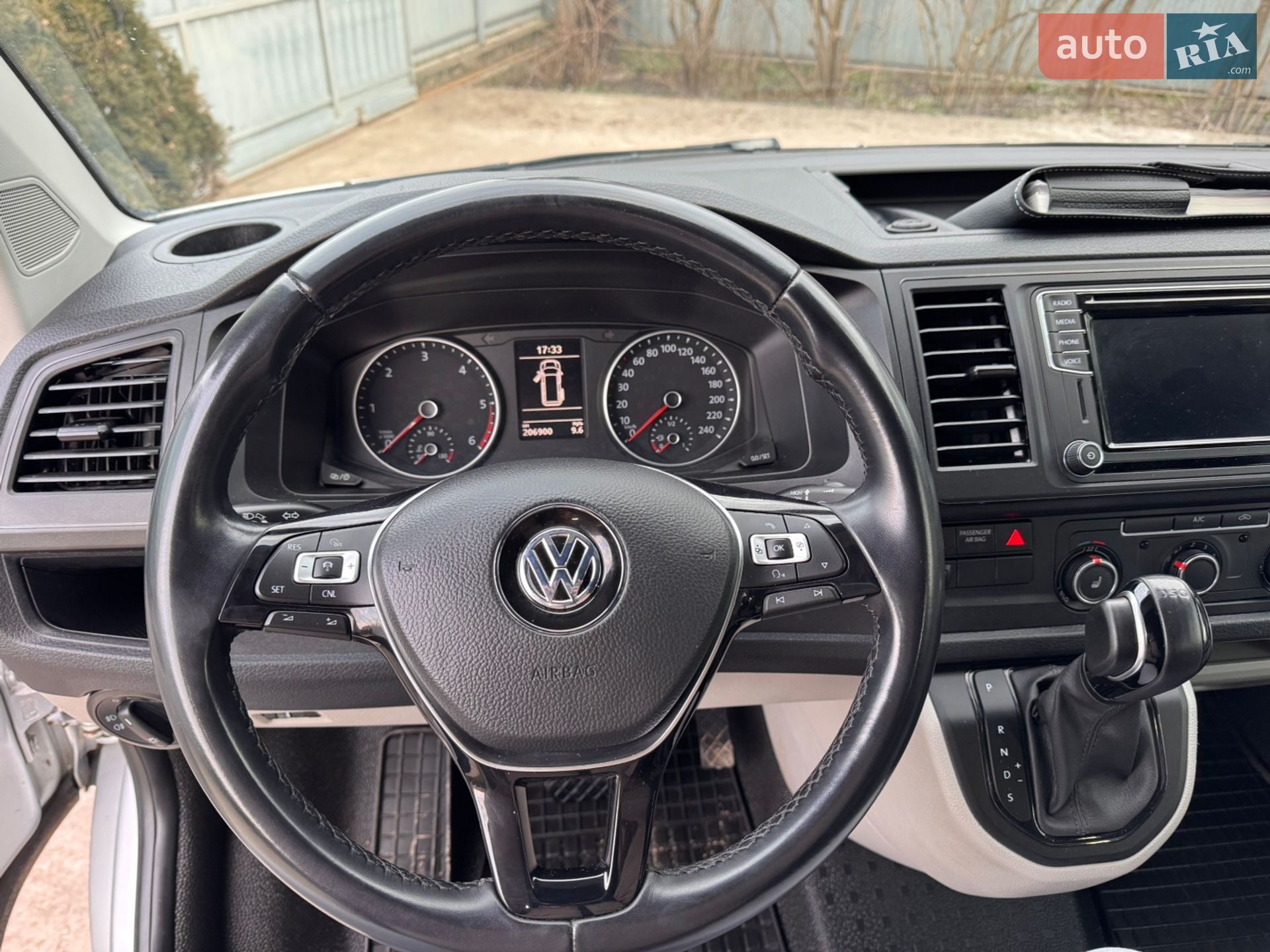 Volkswagen Transporter 2019 VIN WV1ZZZ7HZKH154786 фото оголошення 15 з 18