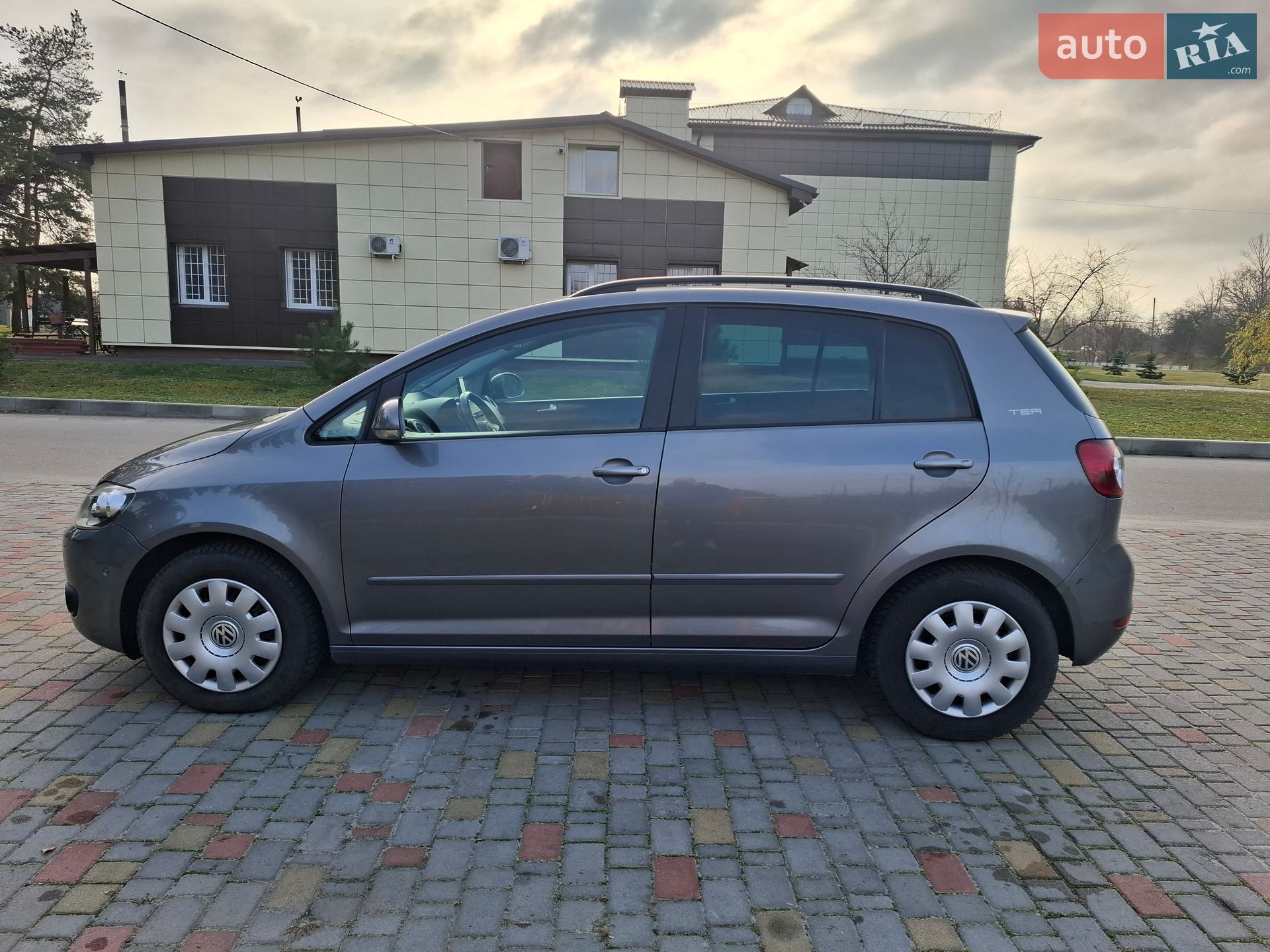 Volkswagen Golf Plus 2010 VIN WVWZZZ1KZAW613014 фото оголошення 7 з 25