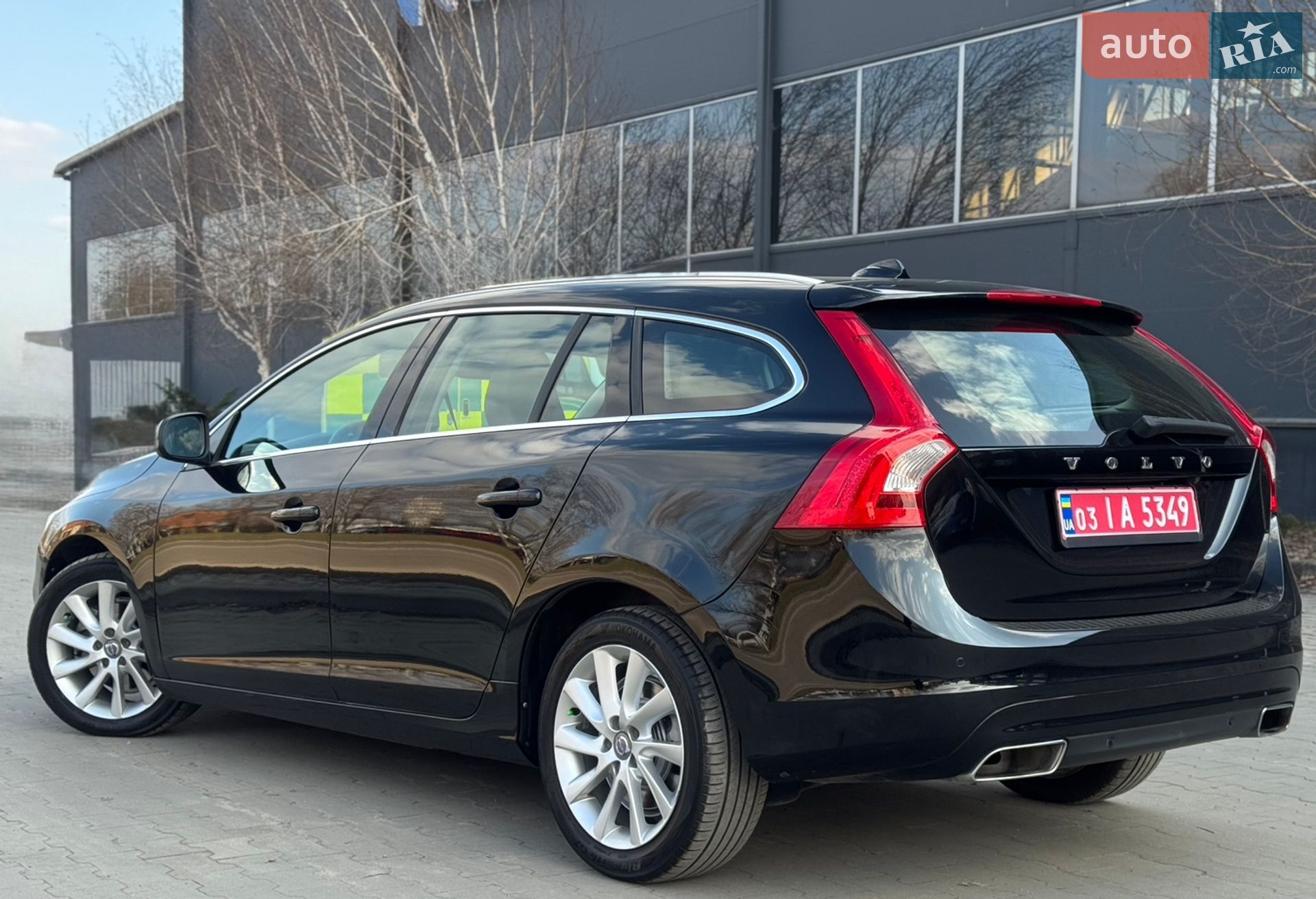 Volvo V60 2015 VIN YV1FWA8CDG1289707 фото оголошення 9 з 75