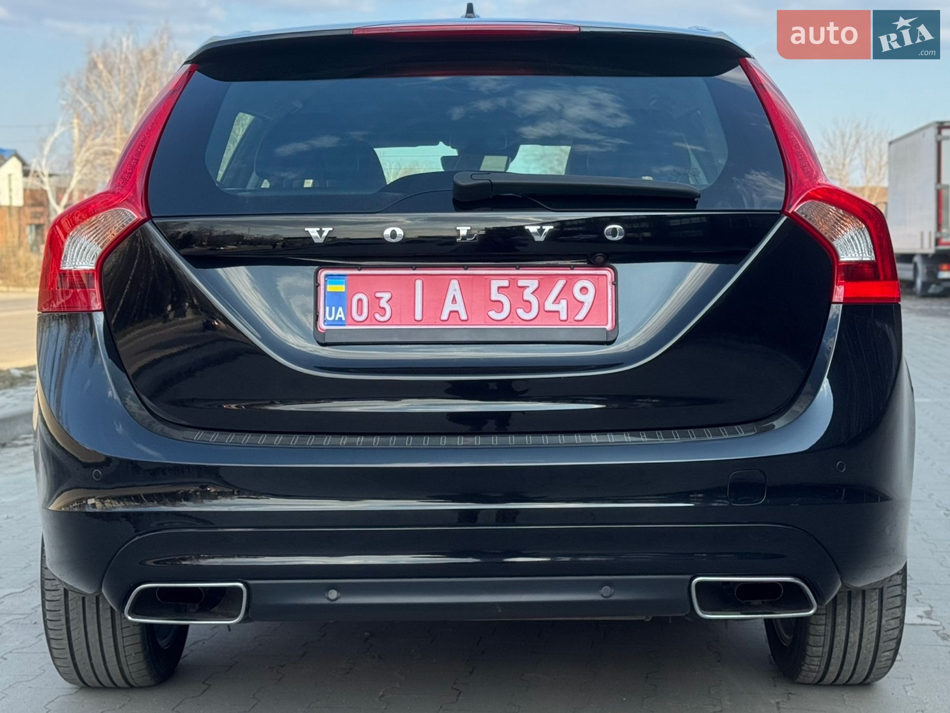 Volvo V60 2015 VIN YV1FWA8CDG1289707 фото оголошення 11 з 75