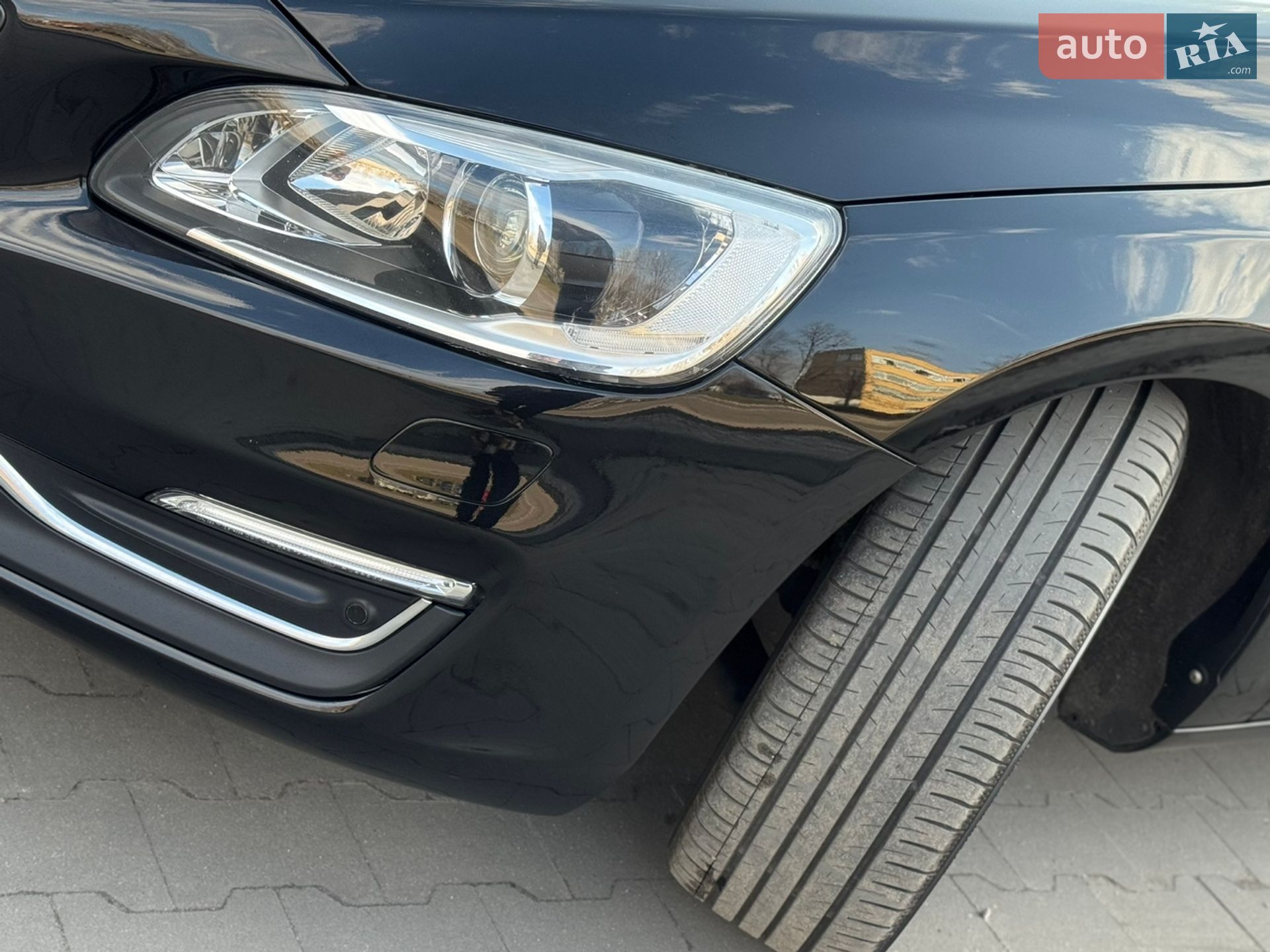 Volvo V60 2015 VIN YV1FWA8CDG1289707 фото оголошення 15 з 75