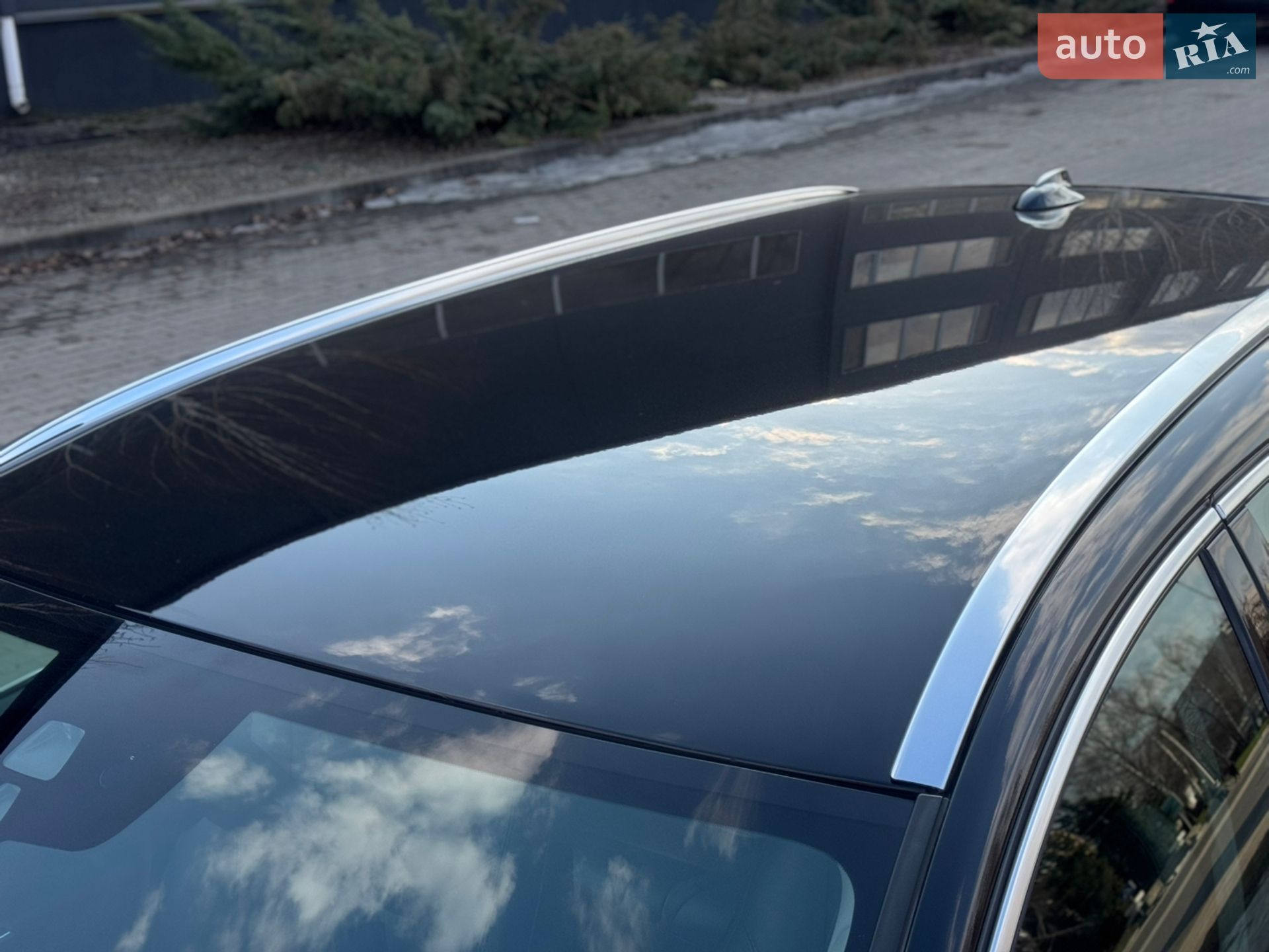 Volvo V60 2015 VIN YV1FWA8CDG1289707 фото оголошення 17 з 75