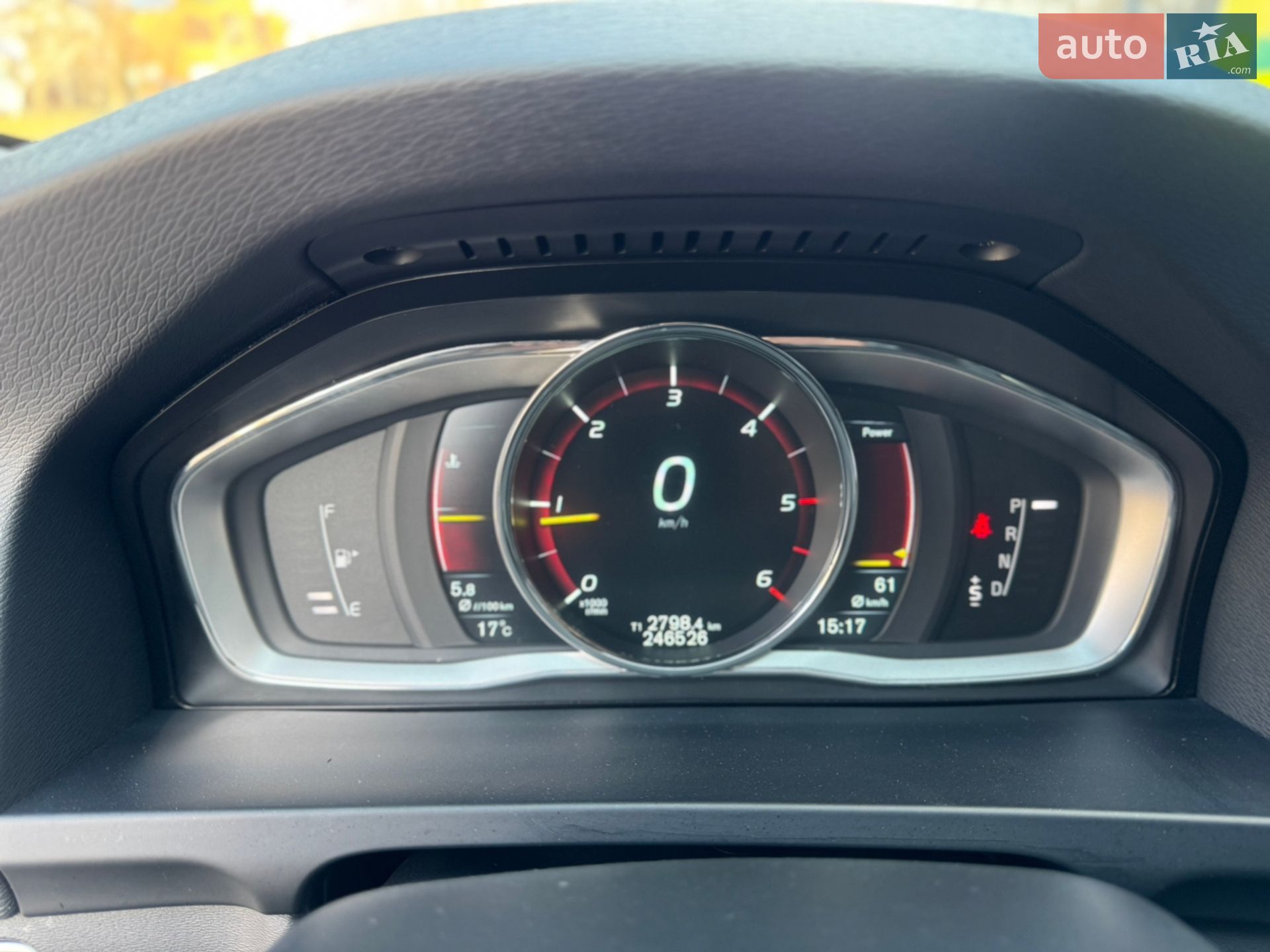 Volvo V60 2015 VIN YV1FWA8CDG1289707 фото оголошення 35 з 75
