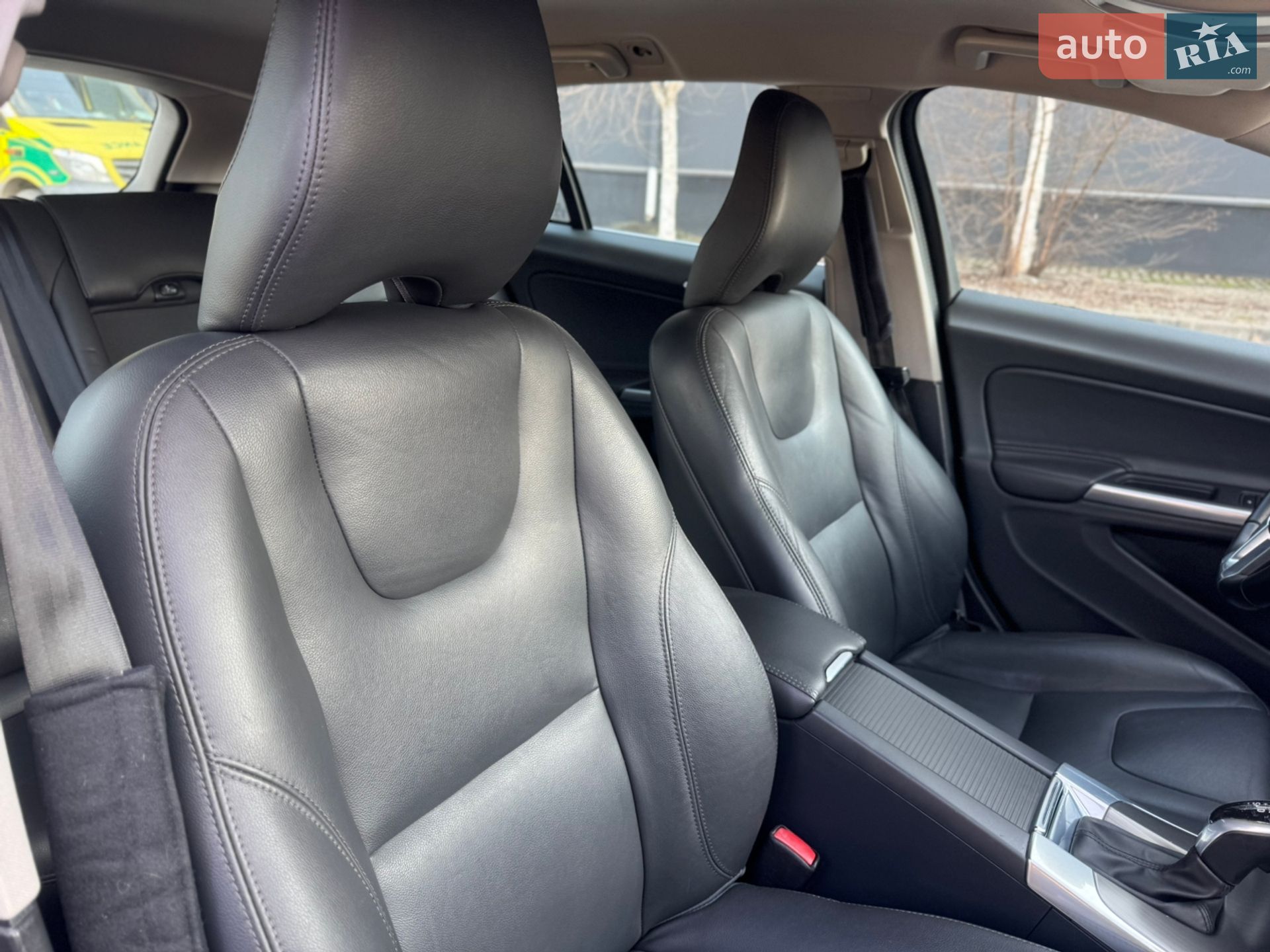 Volvo V60 2015 VIN YV1FWA8CDG1289707 фото оголошення 62 з 75