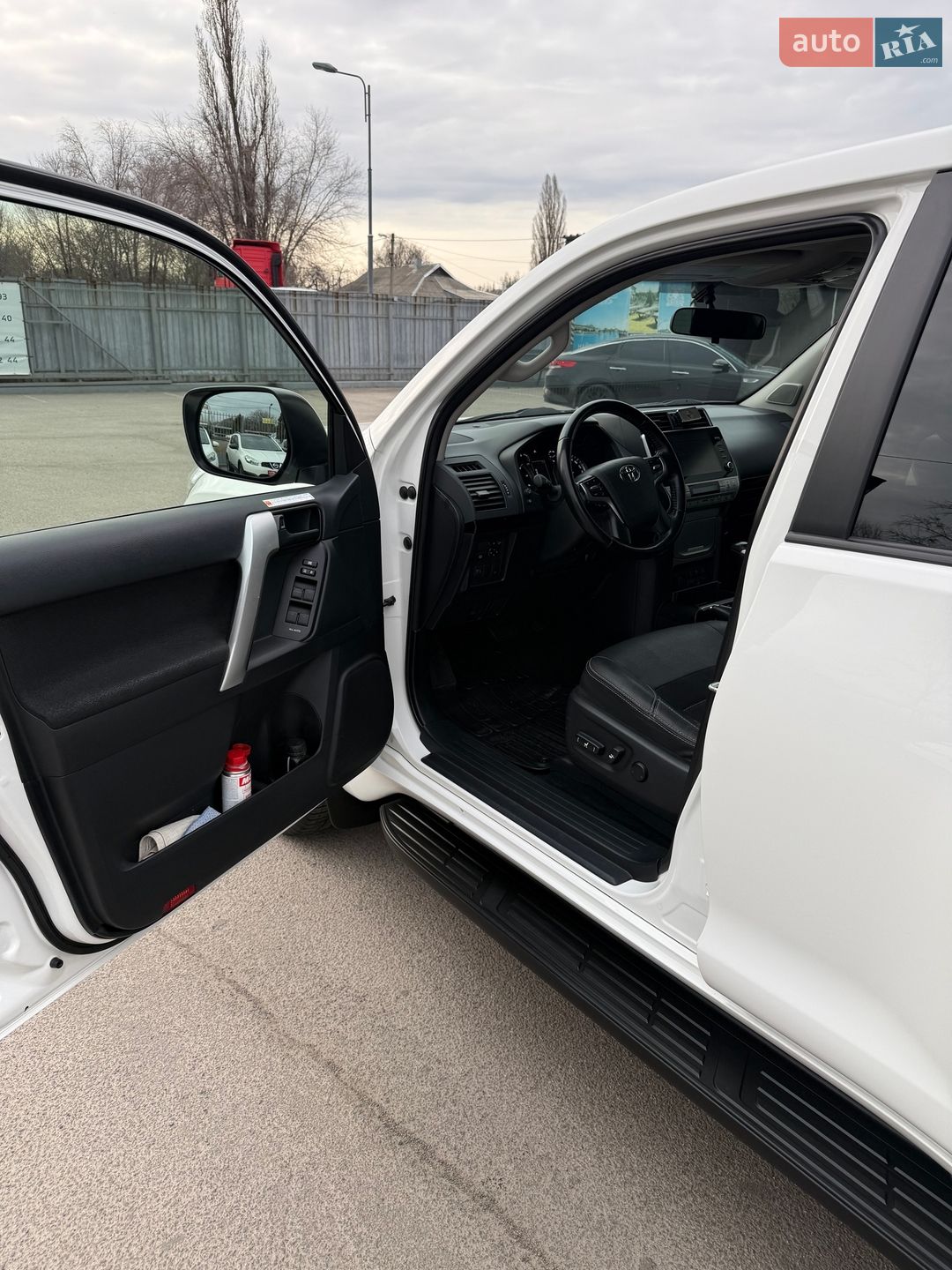 Toyota Land Cruiser Prado 2022 VIN JTEBR3FJ00K257336 фото оголошення 8 з 11