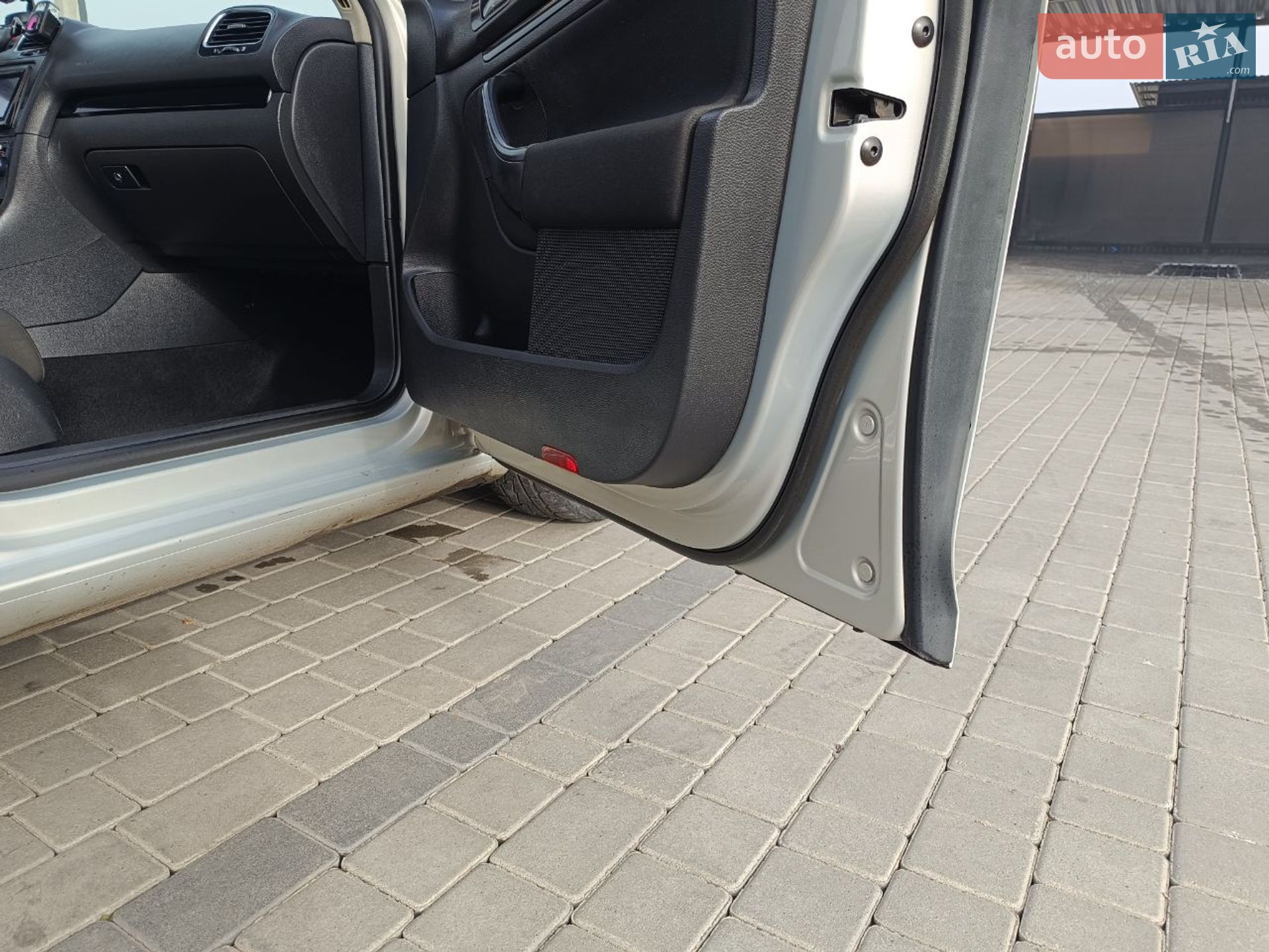 Volkswagen Golf 2011 VIN WVWZZZ1KZCM603837 фото оголошення 30 з 79