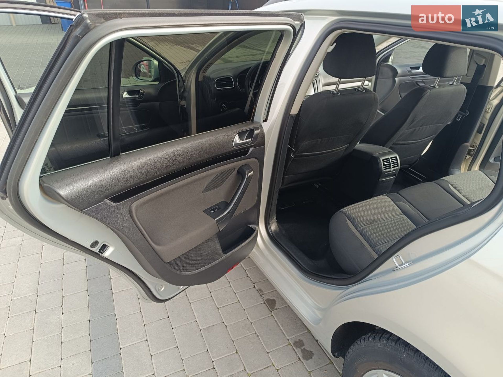 Volkswagen Golf 2011 VIN WVWZZZ1KZCM603837 фото оголошення 31 з 79