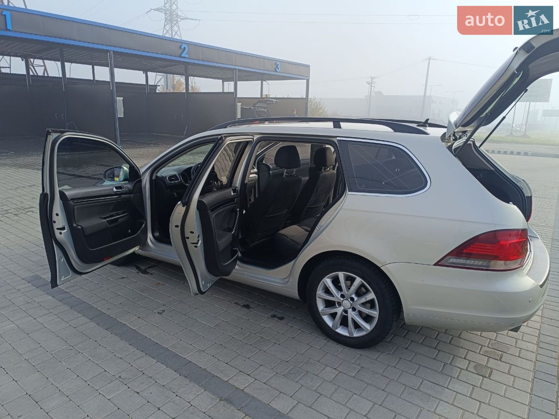 Volkswagen Golf 2011 VIN WVWZZZ1KZCM603837 фото оголошення 34 з 79