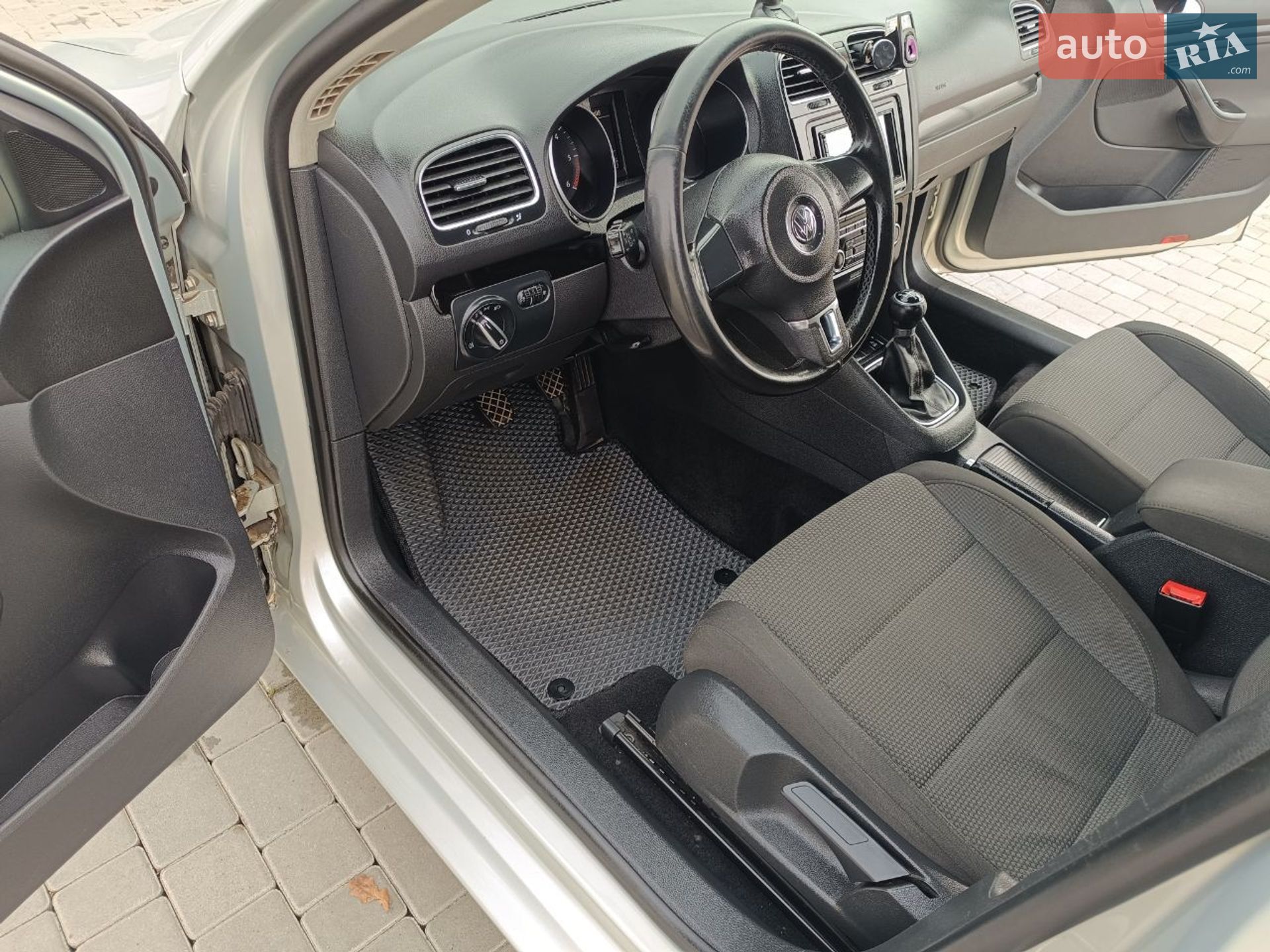 Volkswagen Golf 2011 VIN WVWZZZ1KZCM603837 фото оголошення 39 з 79