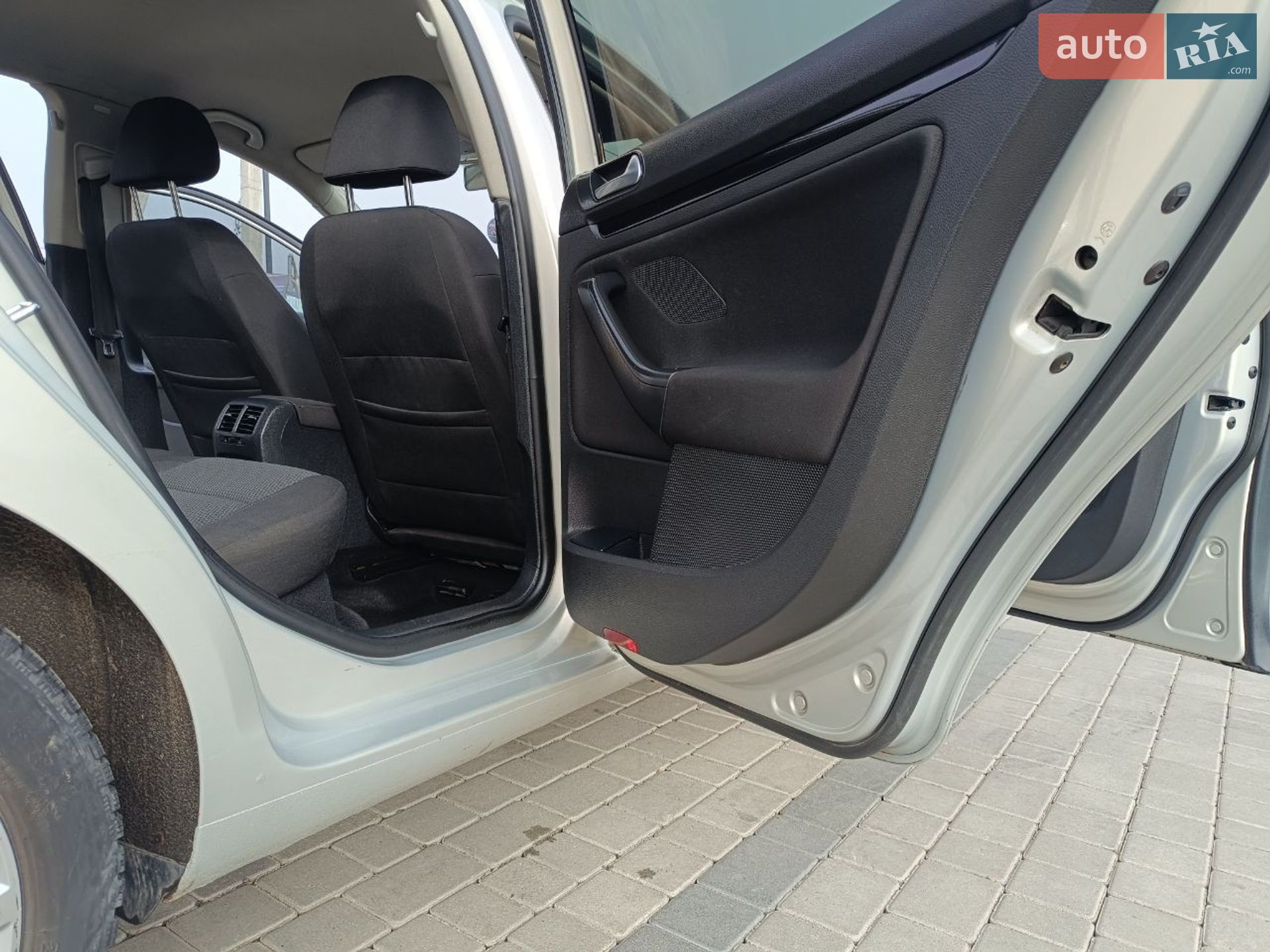 Volkswagen Golf 2011 VIN WVWZZZ1KZCM603837 фото оголошення 45 з 79