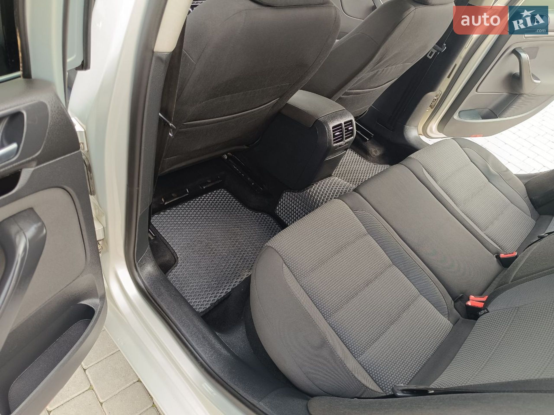 Volkswagen Golf 2011 VIN WVWZZZ1KZCM603837 фото оголошення 51 з 79