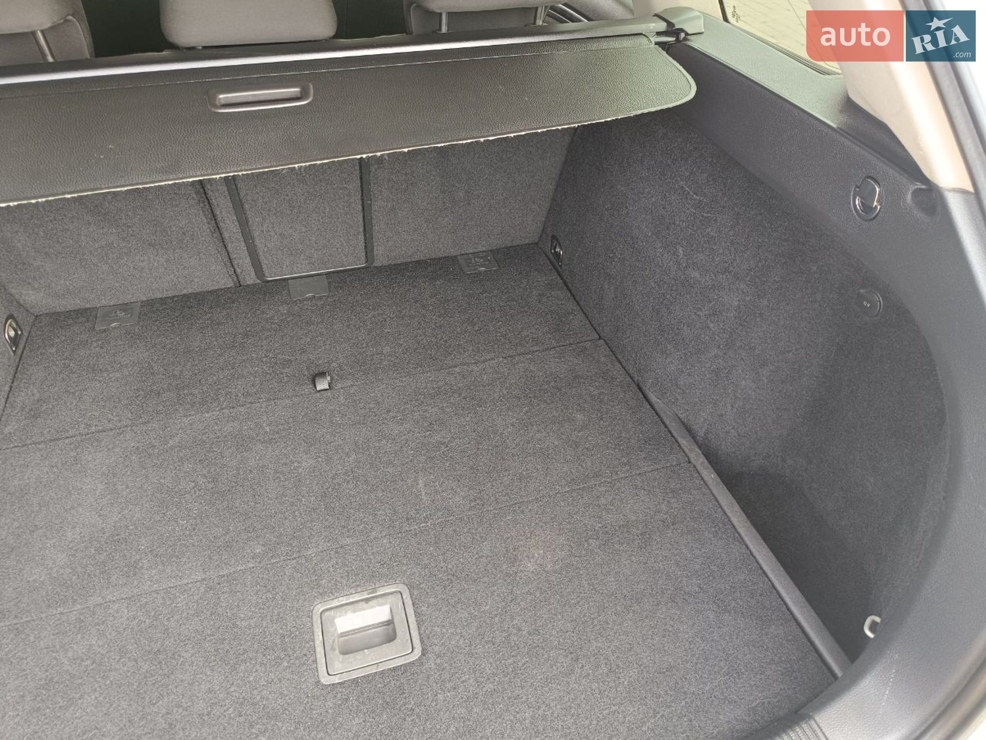Volkswagen Golf 2011 VIN WVWZZZ1KZCM603837 фото оголошення 79 з 79