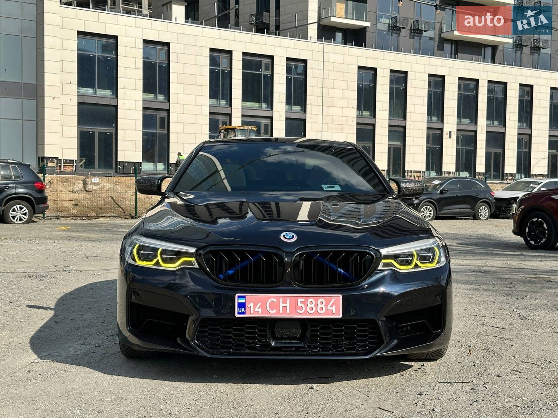 BMW 5 Series 2019 VIN WBAJS7C05LCD17441 фото оголошення 2 з 38