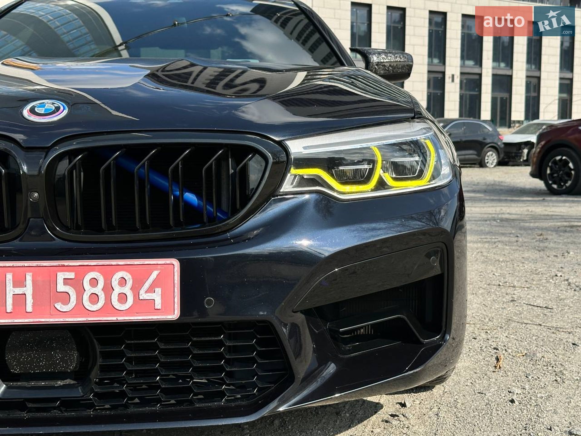 BMW 5 Series 2019 VIN WBAJS7C05LCD17441 фото оголошення 9 з 38