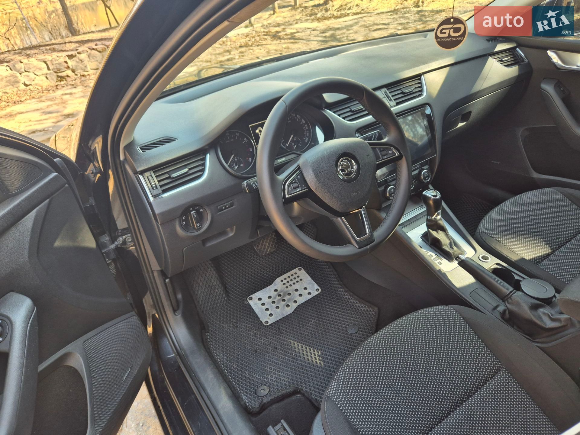 Skoda Octavia 2013 VIN TMBAC2NEXEB007626 фото оголошення 11 з 18