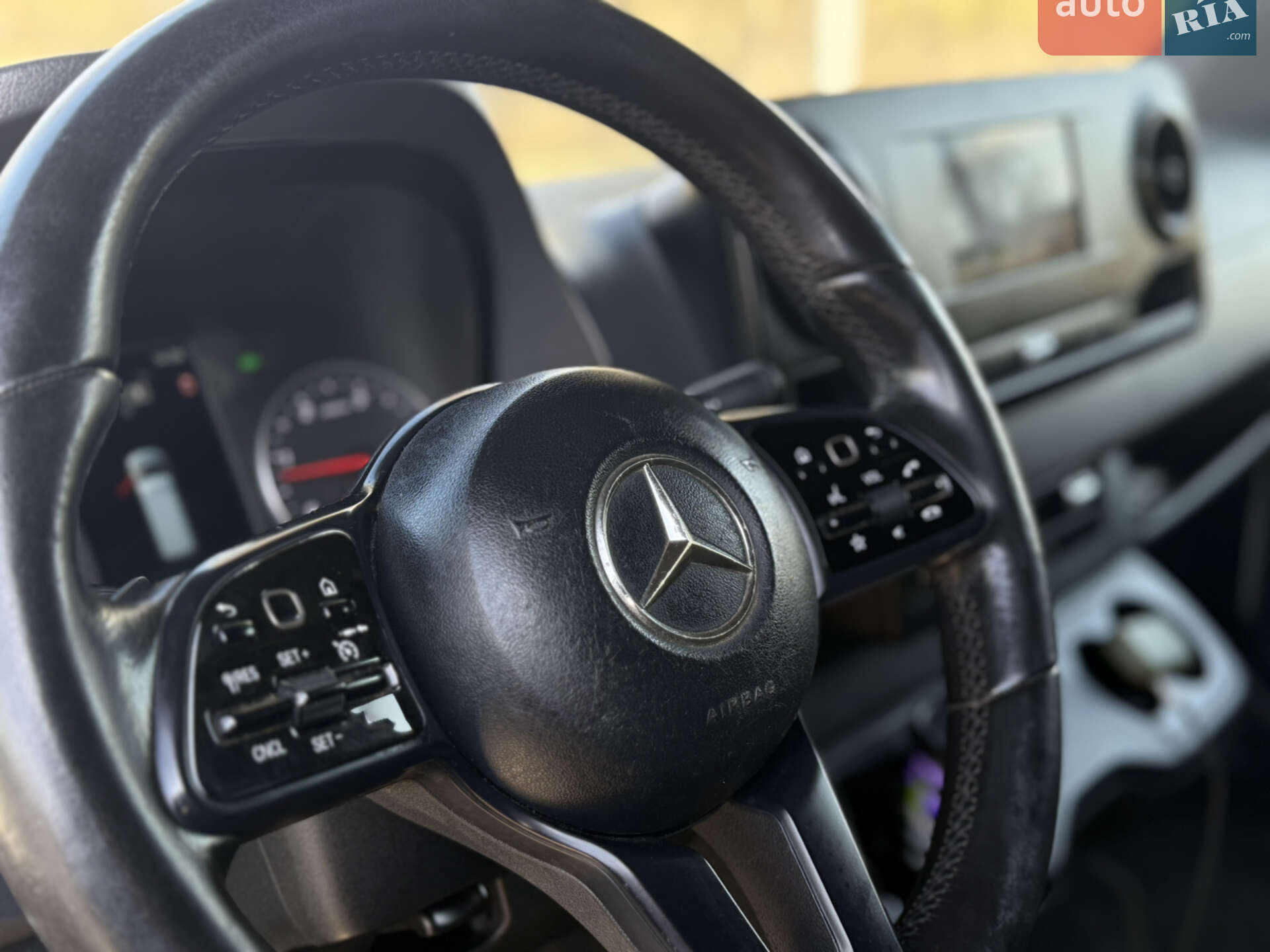 Mercedes-Benz Sprinter 2018 VIN WDB9076351P016298 фото оголошення 40 з 52
