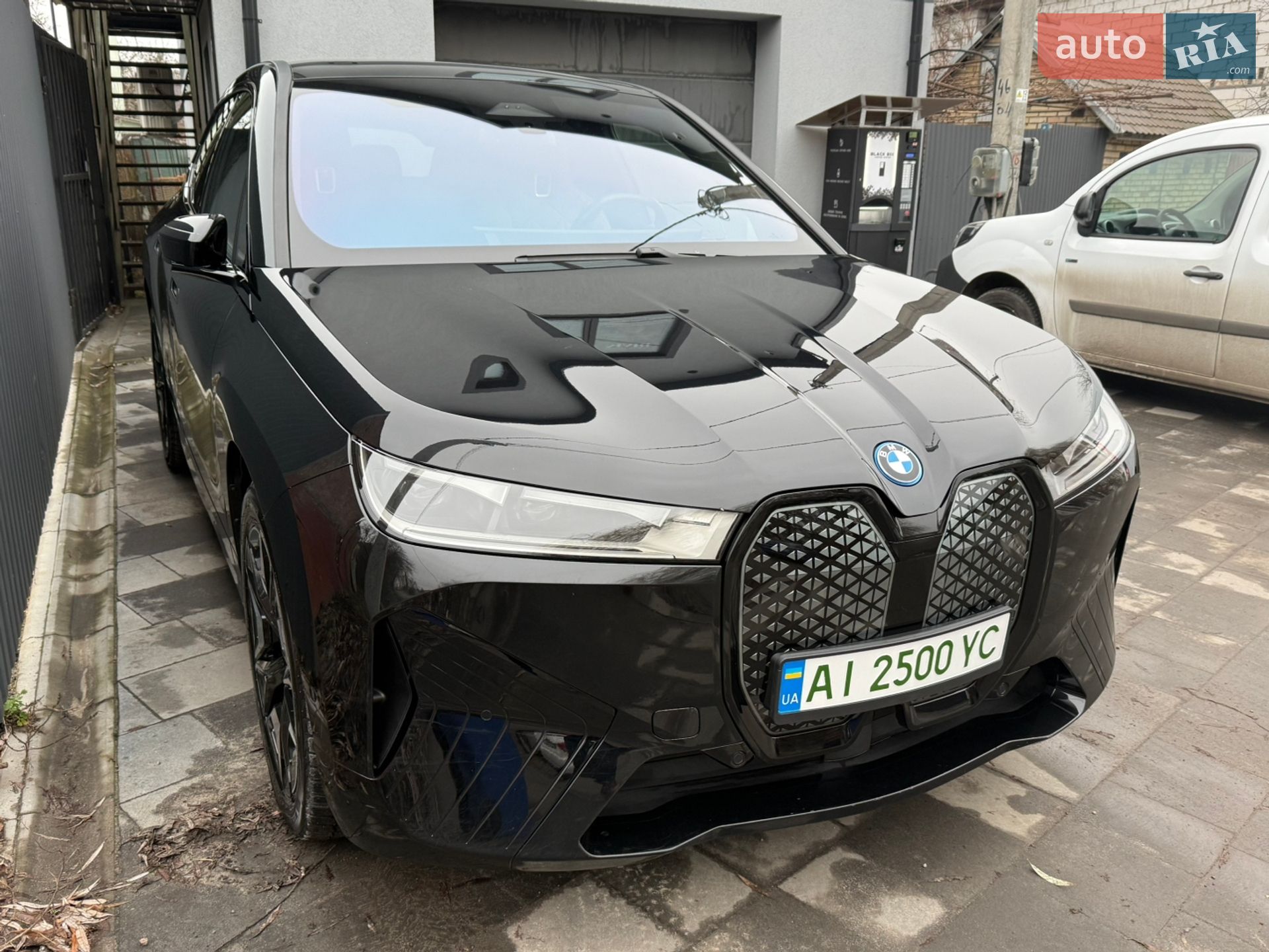 BMW iX 2023 VIN WB513CF0XRCP15573 фото оголошення 11 з 43
