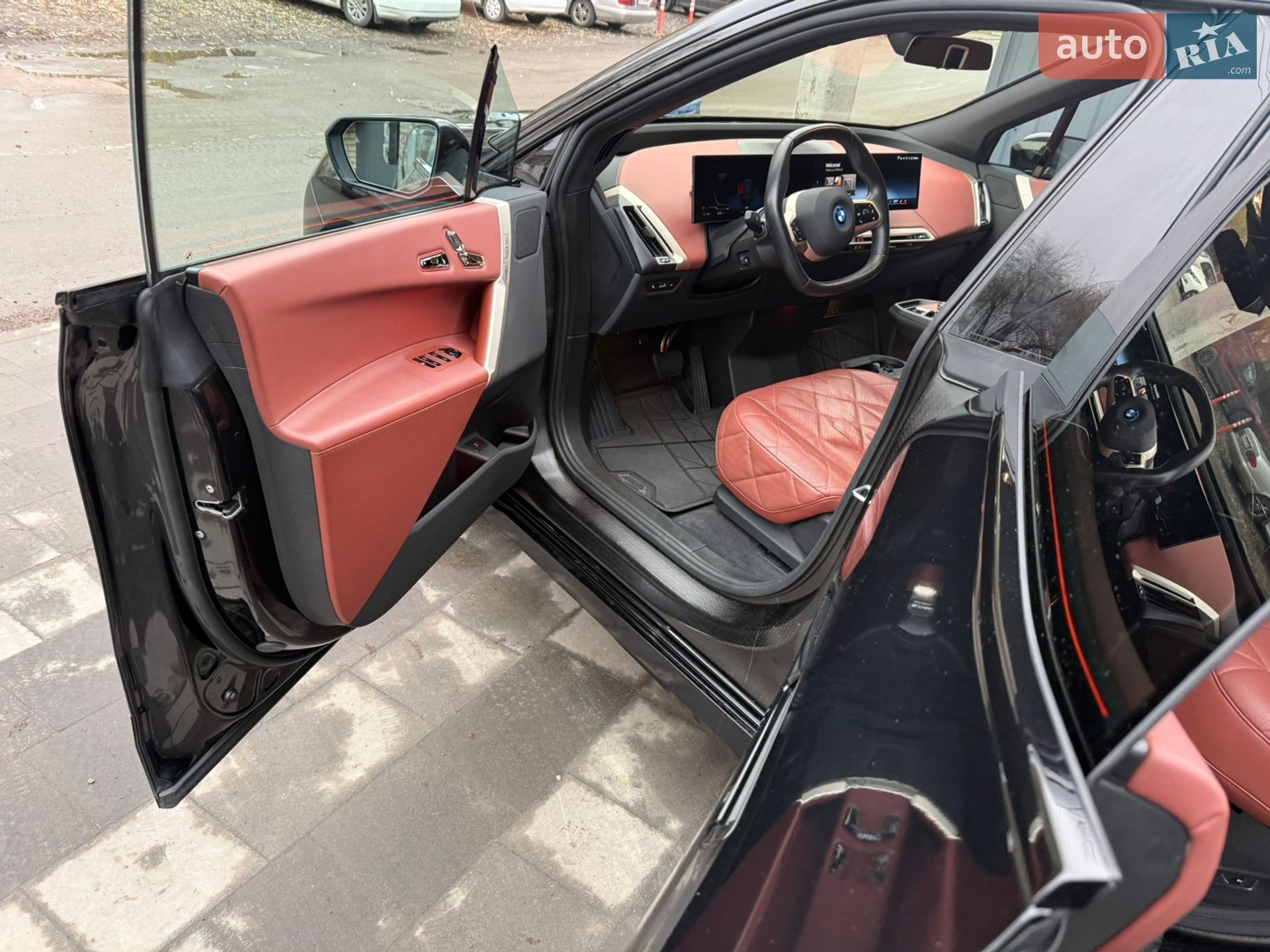 BMW iX 2023 VIN WB513CF0XRCP15573 фото оголошення 16 з 43
