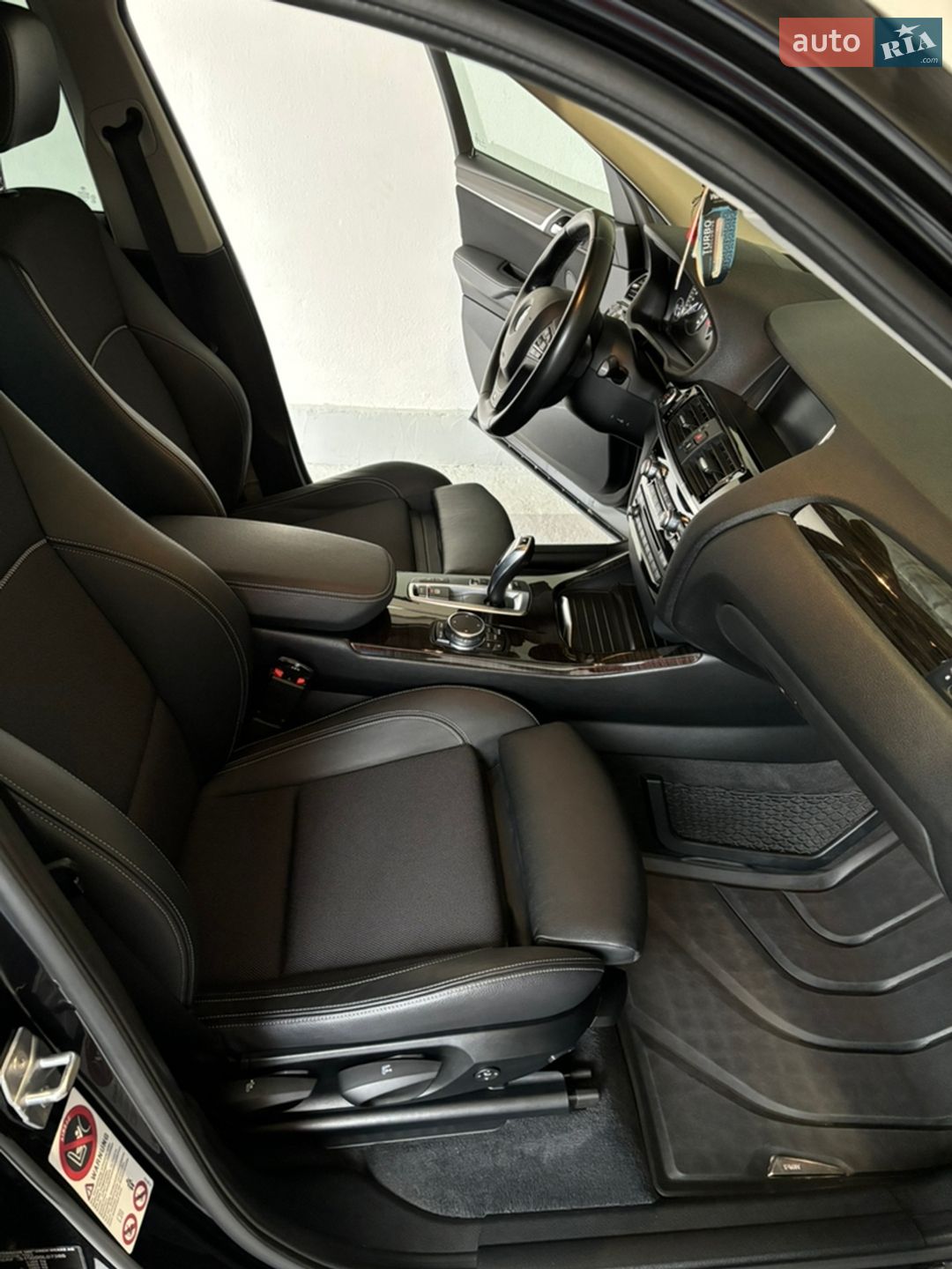 BMW X3 2014 VIN WBAWZ510000L07385 фото оголошення 16 з 39