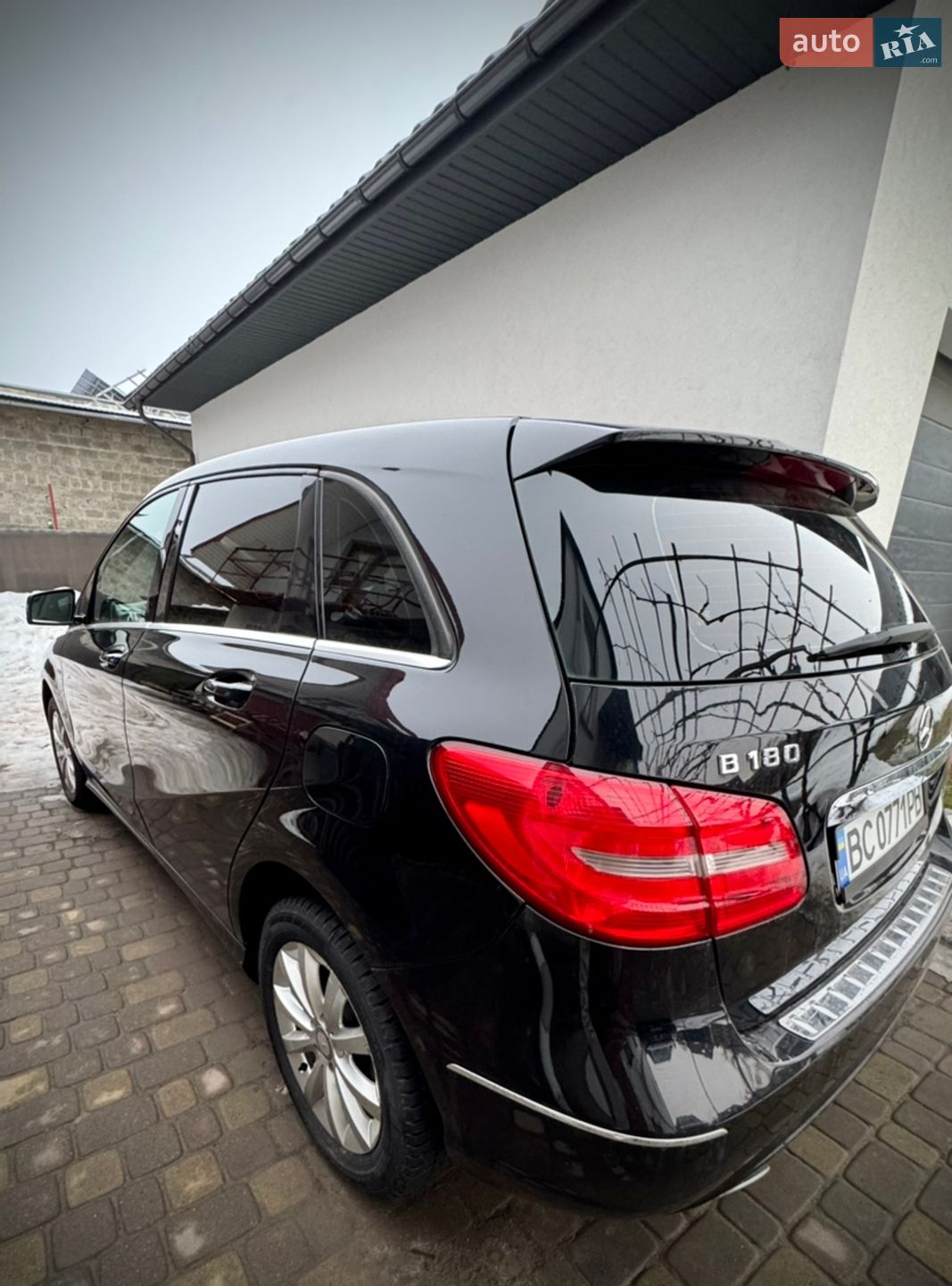 Mercedes-Benz B-Class 2012 VIN WDD2462001J038974 фото оголошення 7 з 18
