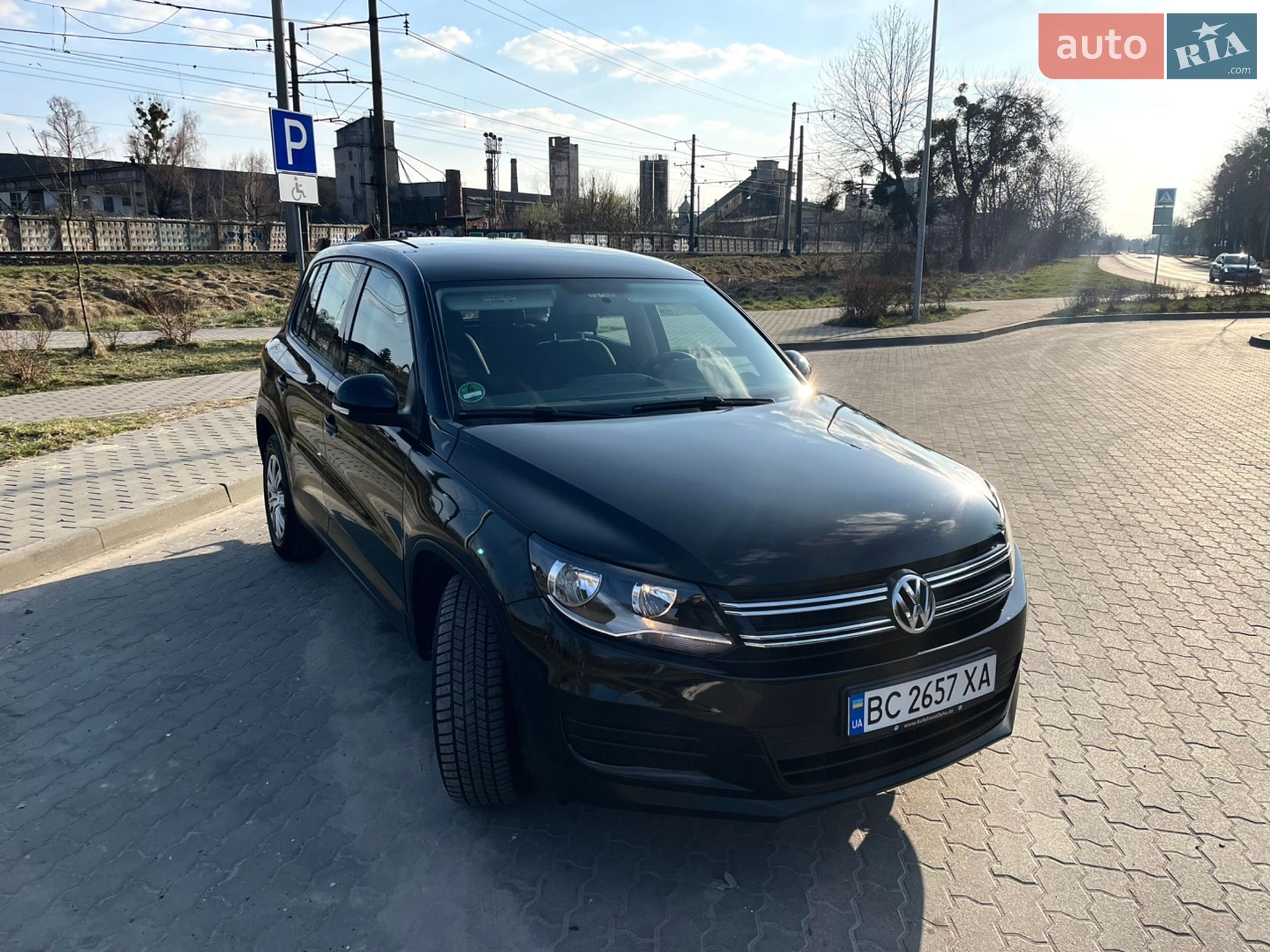 Volkswagen Tiguan 2014 VIN WVGZZZ5NZFW530753 фото оголошення 3 з 21
